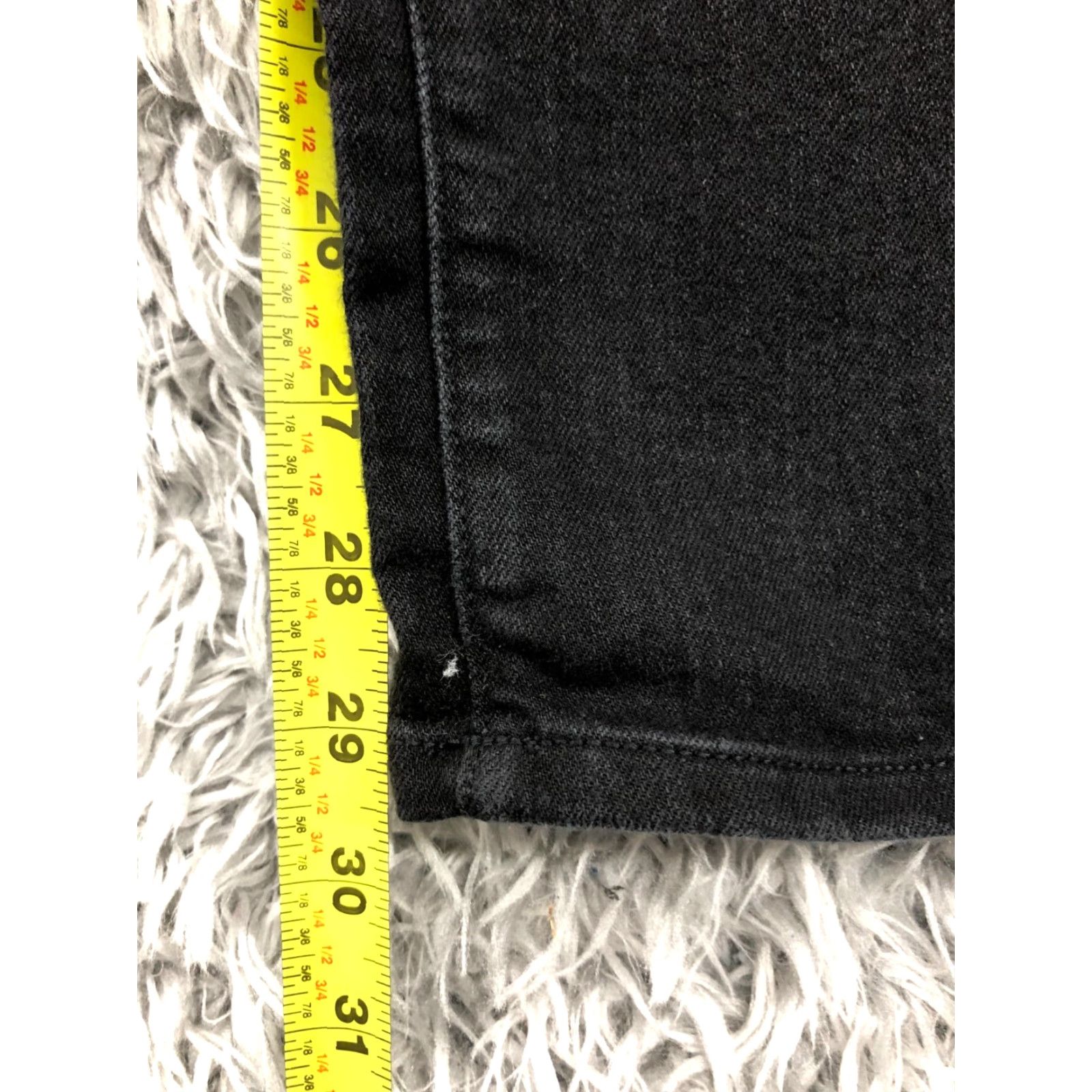 Old Navy Old Navy The Flirt Skinny Jeans Womens Dark Wash Black size 8 Jeans Regular Rise Mid Inseam 30 in Cotton Denim 5-Pocket Button Zipper Size 30" / US 8 / IT 44 - 3 Thumbnail