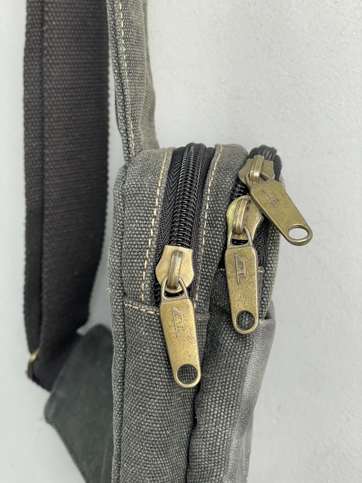 Diesel Diesel mini oakley style y2k sling bag hype canvas Size ONE SIZE - 7 Thumbnail