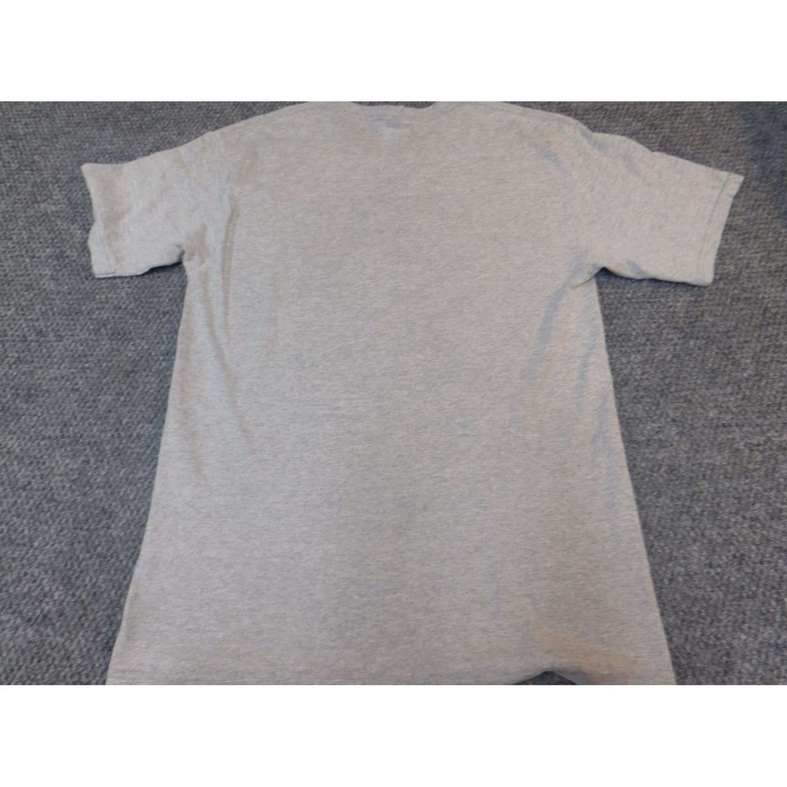 Hanes Hanes Men T-Shirt M Gray Crew Neck Short Sleeve Logo American Beach Cotton Knit Vintage: No Size US M / EU 48-50 / 2 - 7 Thumbnail
