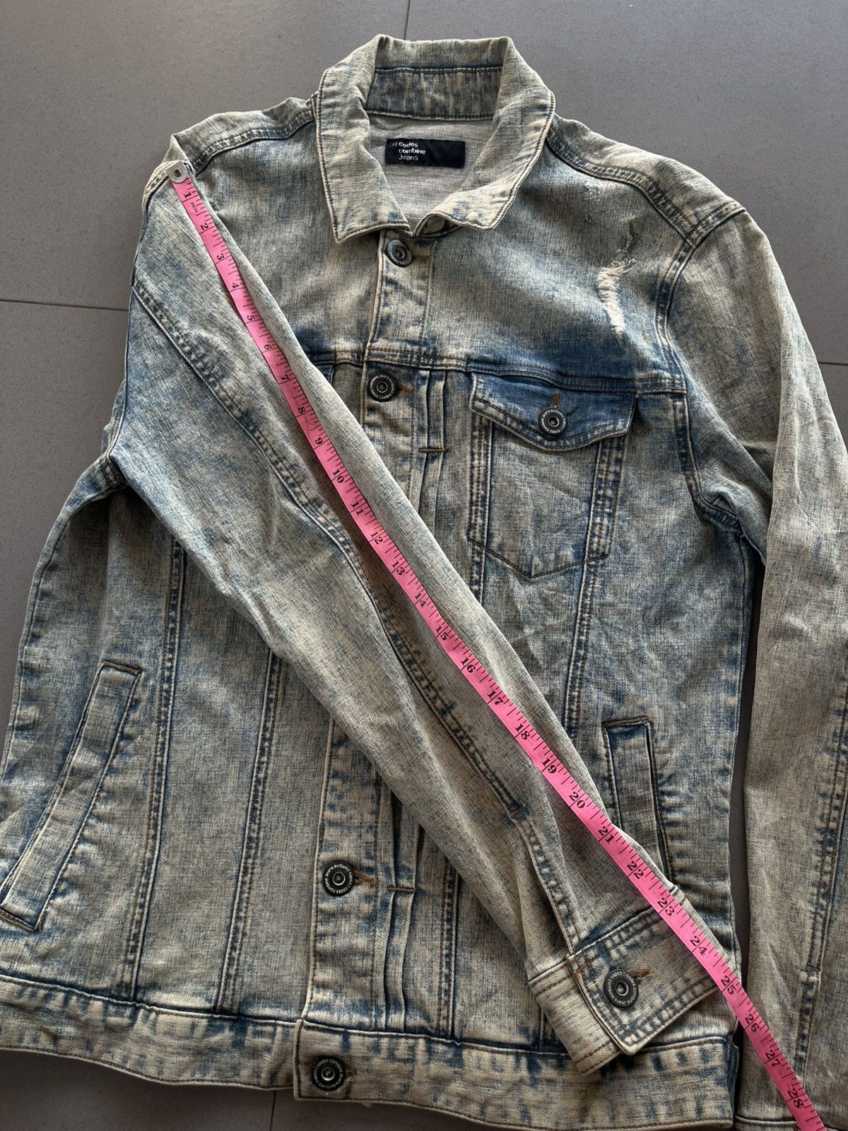Isamu Katayama Backlash 2000’s CODES COMBINE JAPANESE DISTRESSED JEANS DENIM JACKET Size US L / EU 52-54 / 3 - 11 Thumbnail
