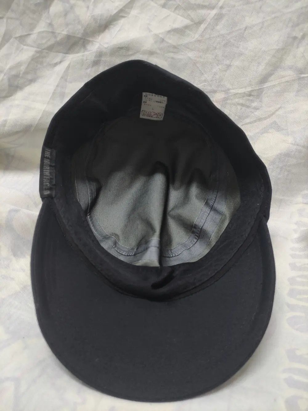 The North Face THE NORTH FACE GORETEX NYLON WATERPROOF FULLCAP Size ONE SIZE - 8 Thumbnail
