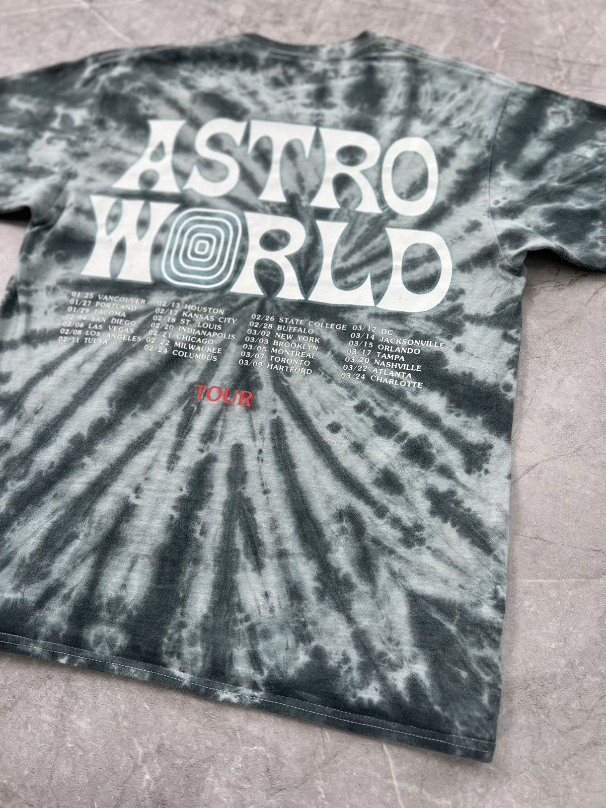 Travis Scott Travis Scott Astro World Tour Tee TIE DYE Size US S / EU 44-46 / 1 - 10 Thumbnail