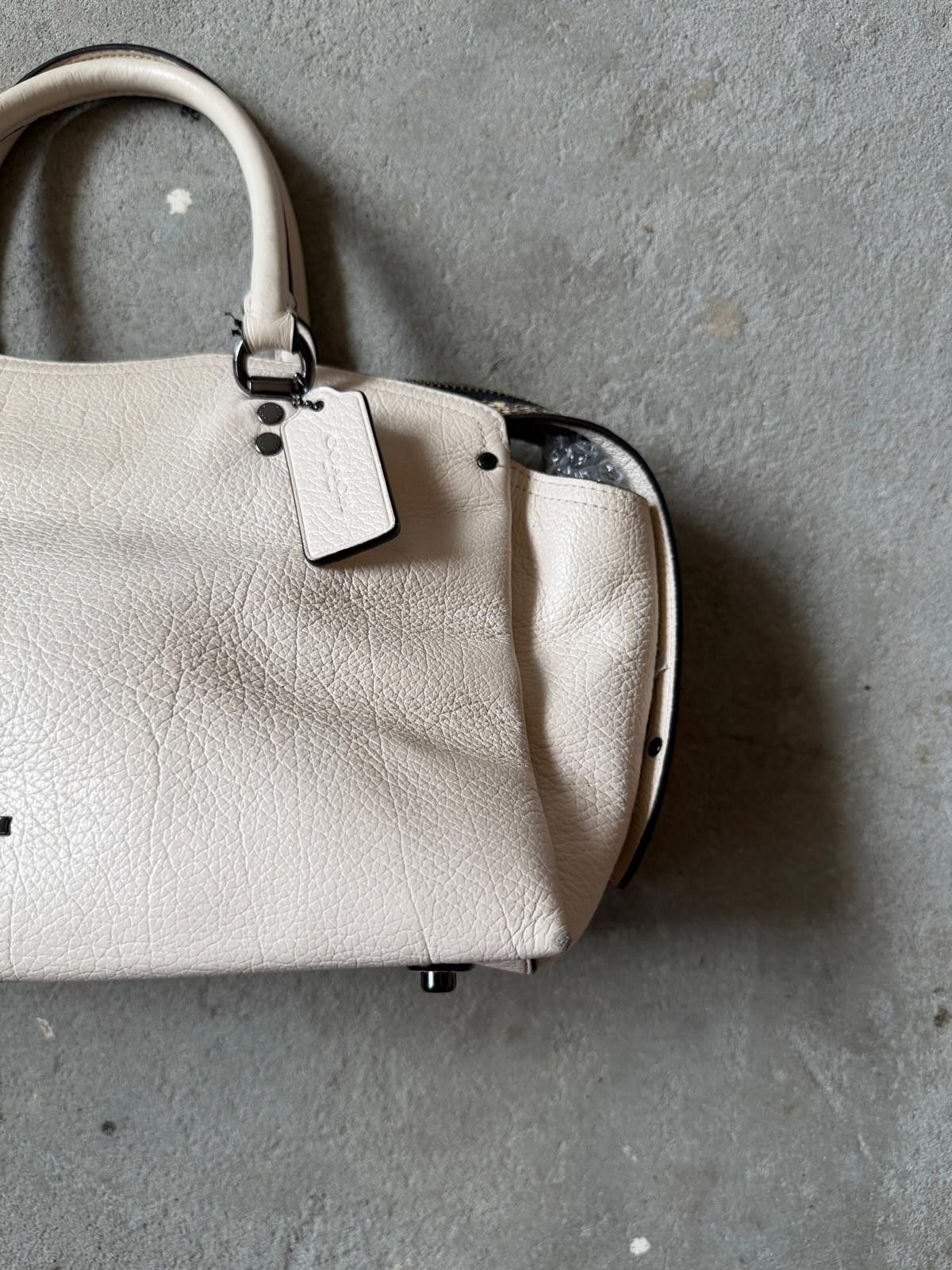 Coach Coach Drew Pebble Snakeskin Shoulder Bag White Size ONE SIZE - 4 Thumbnail