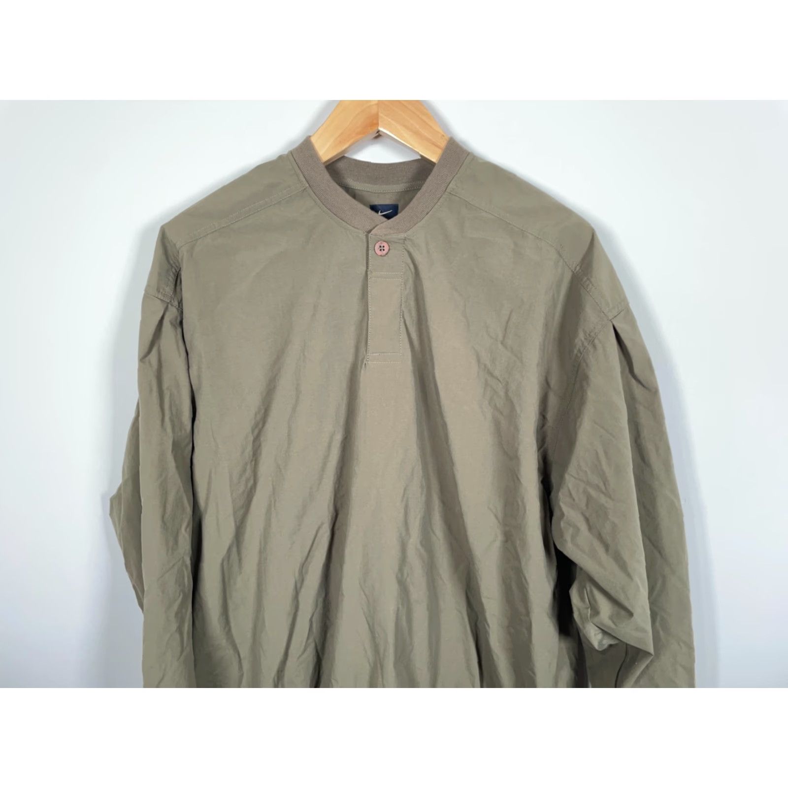 Nike VINTAGE Nike Golf Windbreaker Jacket Adult Large Green Unlined Nylon Banded Hem Sports Preppy Men Size US L / EU 52-54 / 3 - 4 Thumbnail