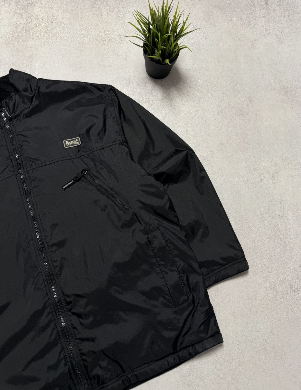 Lonsdale × Vintage Vintage Lonsdale Jacket Nylon / Fleece Black Baggy Mens 90s Size US XXL / EU 58 / 5 - 3 Thumbnail