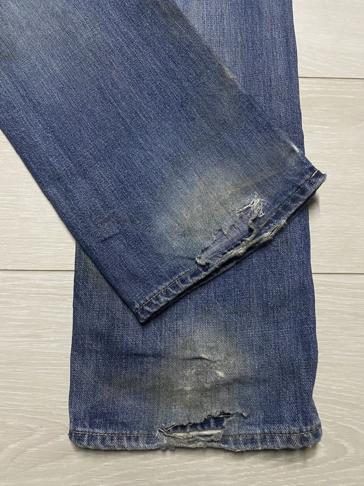 Japanese Brand Vintage Uniqlo Grunge Selvedge Distressed Jeans Size US 36 / EU 52 - 14 Thumbnail
