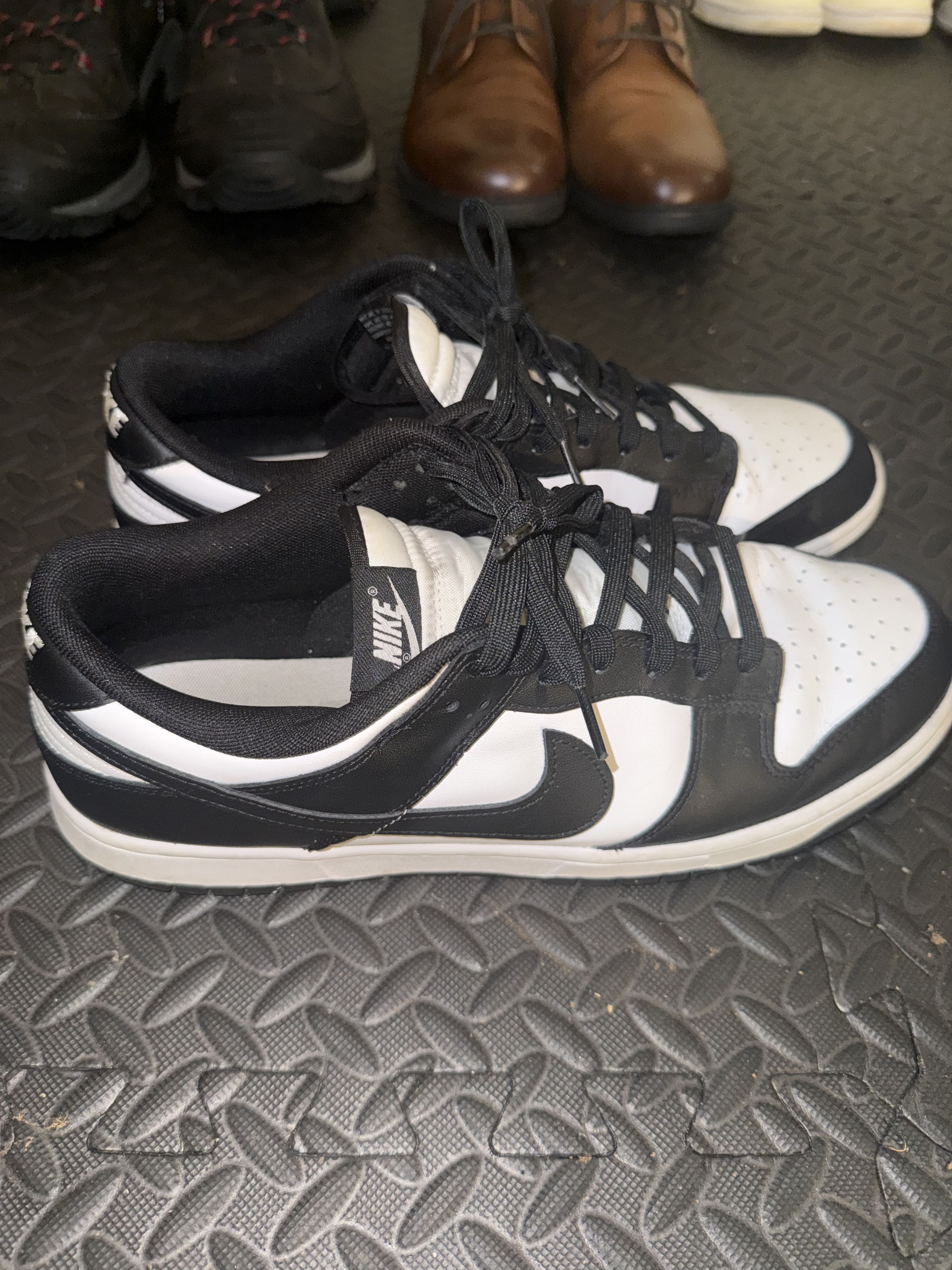 Nike Nike Dunks Pandas Size US 12 / EU 45 - 1 Thumbnail