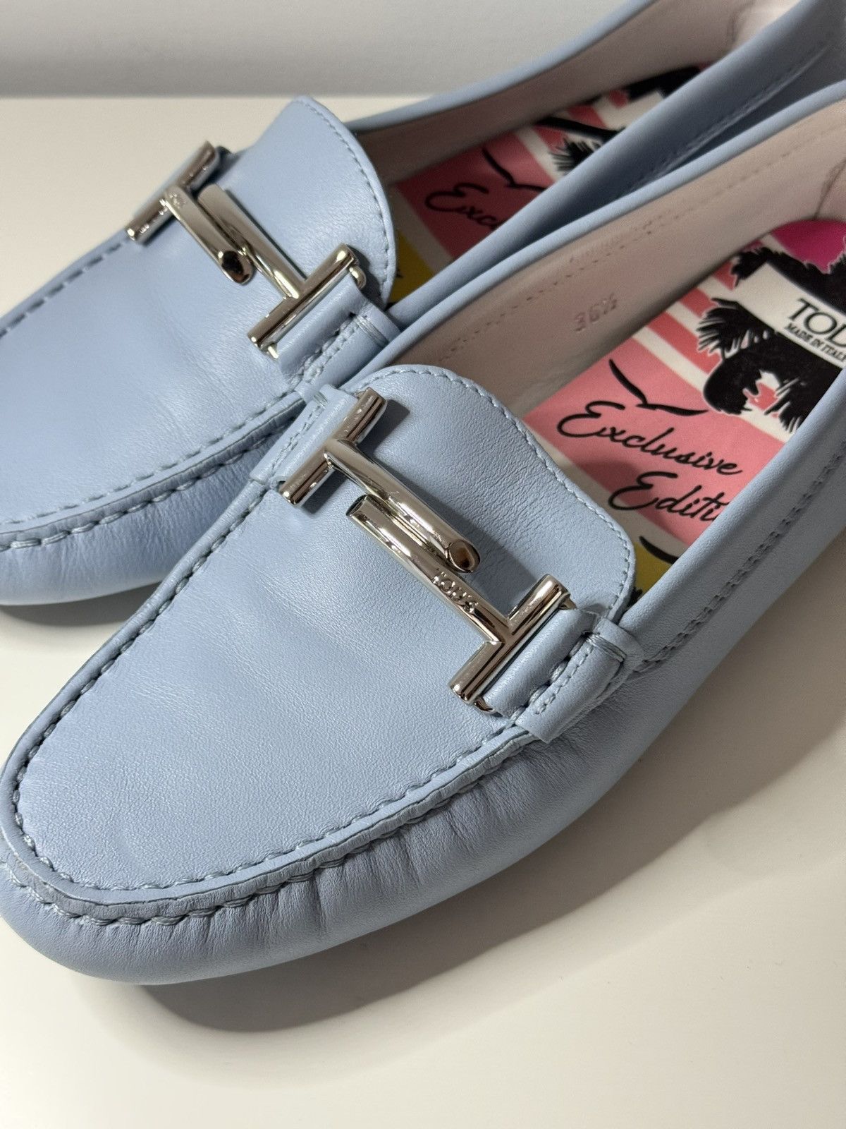 Tod's Tod’s Blue Flats Size US 6.5 / IT 36.5 - 6 Thumbnail