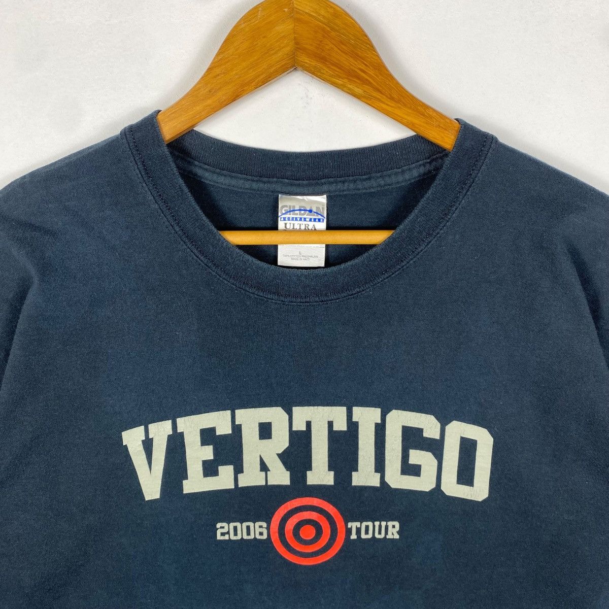 Band Tees Vintage 00s U2 Band Vertigo Tour Faded Tee Shirt Large Size Size US L / EU 52-54 / 3 - 2 Thumbnail