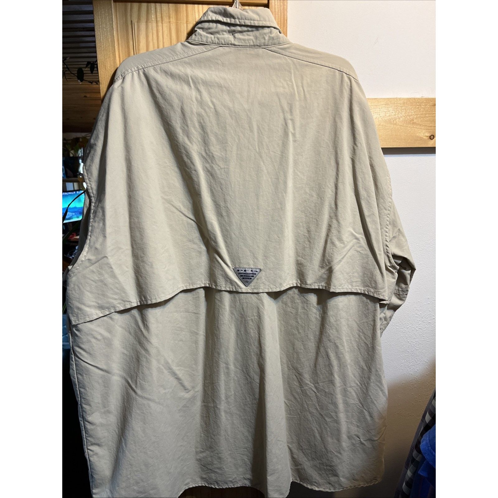 Columbia Columbia PFG Fishing Shirt Mens XL Beige Bahama Hiking LS Size US XL / EU 56 / 4 - 8 Thumbnail