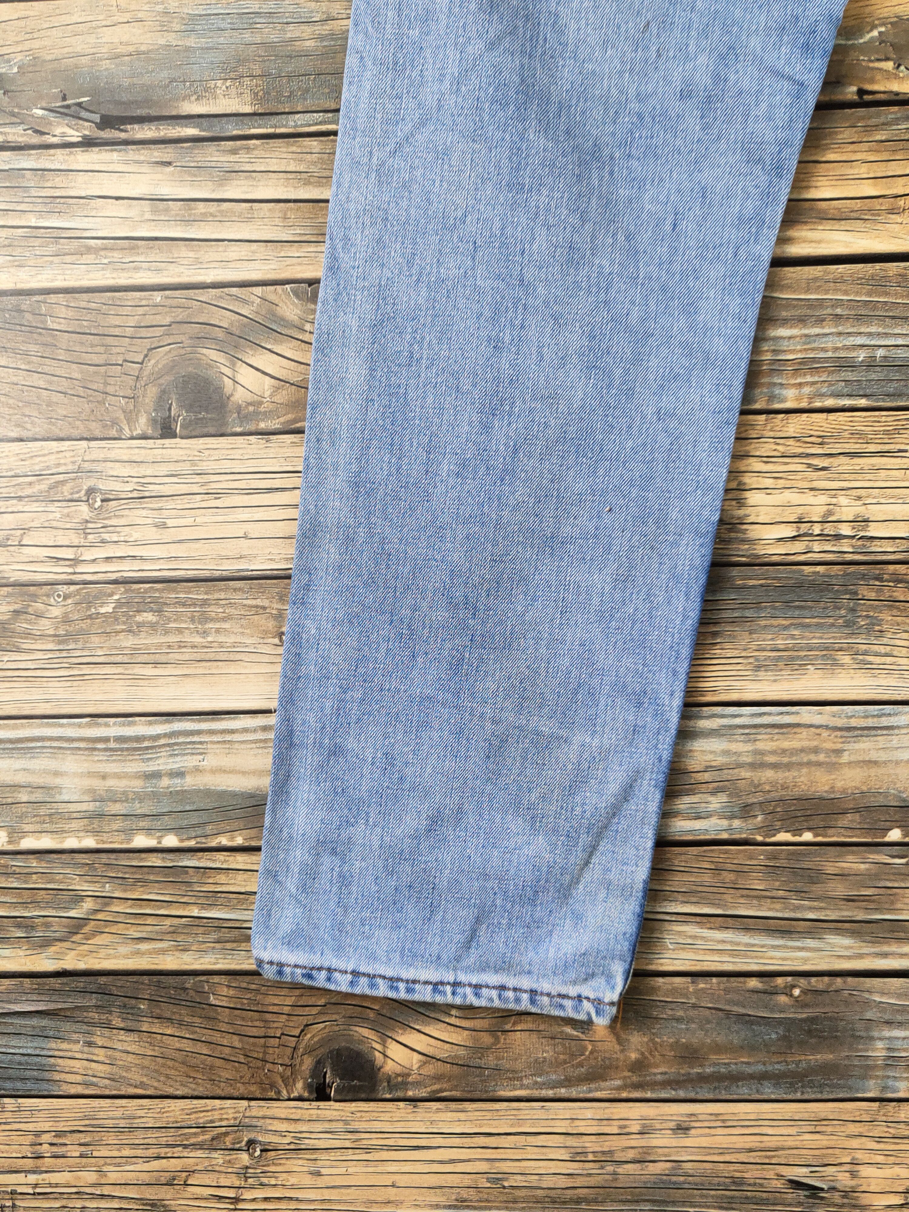 Levi's Levi's Blue Distressed Ripped Jeans #S2822 Size US 31 - 9 Thumbnail