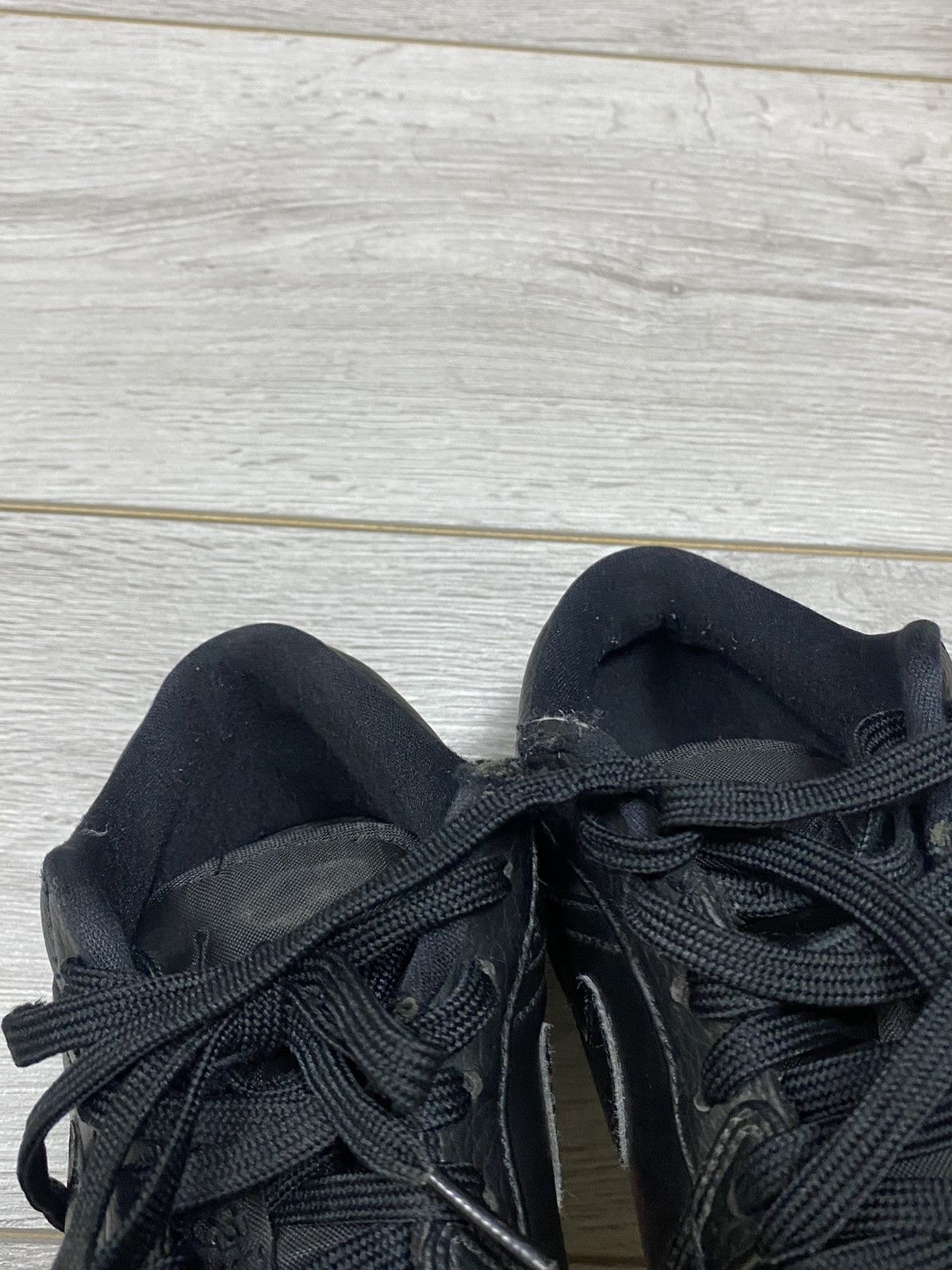 Jordan Brand Nike Jordan low triple black sneakers Size US 8.5 / EU 41-42 - 8 Thumbnail