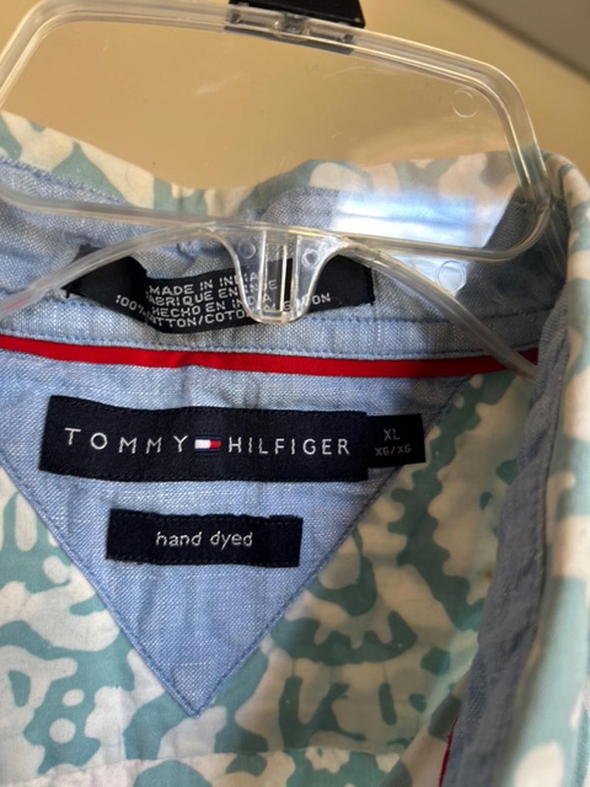 Tommy Hilfiger Tommy Hilfiger XL Hand Dyed Short Sleeve Button-Up Shirt Size US XL / EU 56 / 4 - 3 Thumbnail