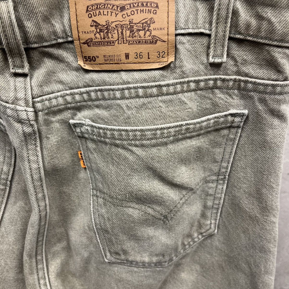 Levi's × Vintage Vintage 90s Levis Gray-Taupe Denim USA Made Distressed Size US 36 / EU 52 - 3 Thumbnail