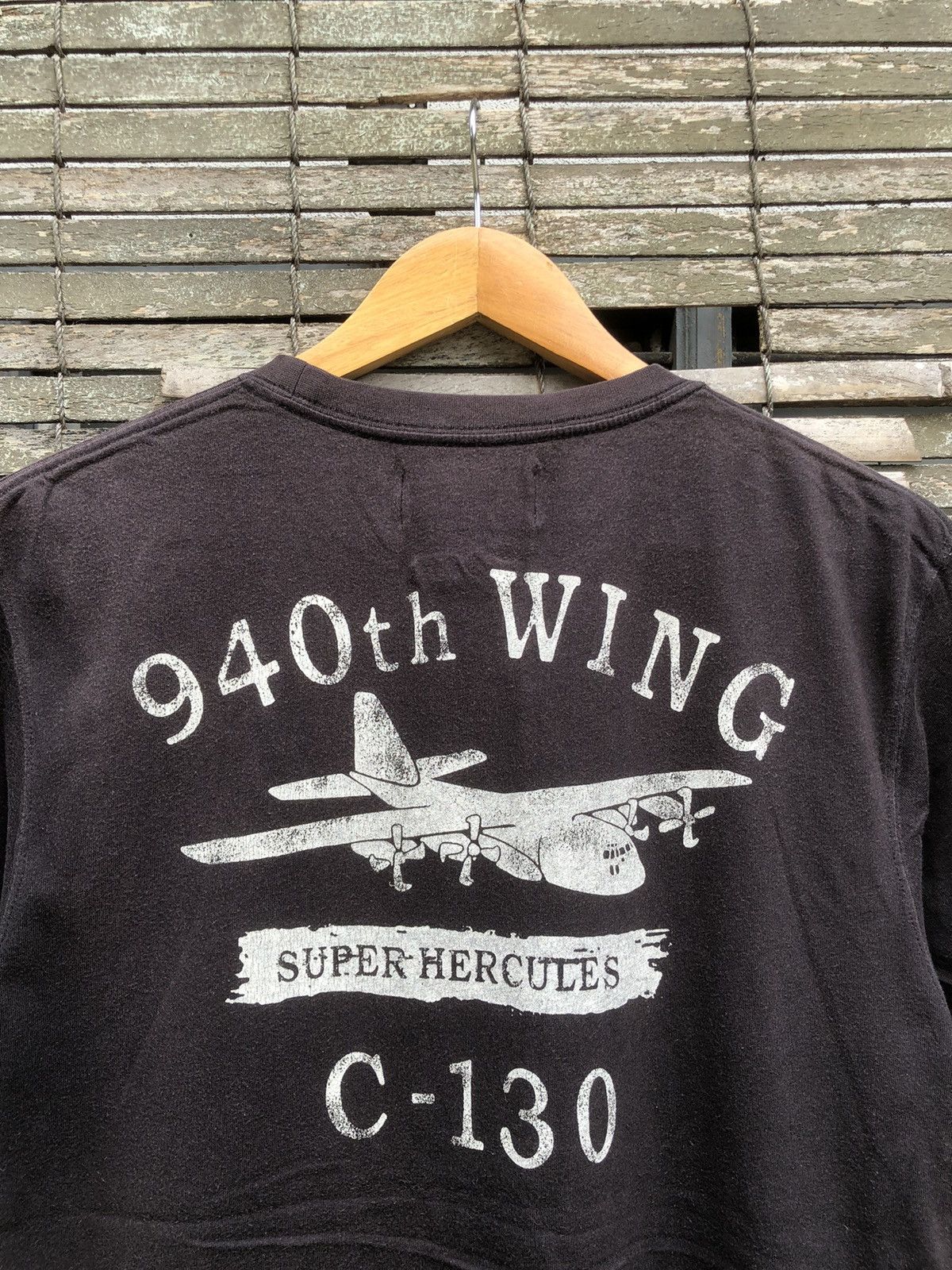 Avirex Vintage Sunfaded Avirex Tenth Air Force Big Logo Tee Size US M / EU 48-50 / 2 - 13 Thumbnail