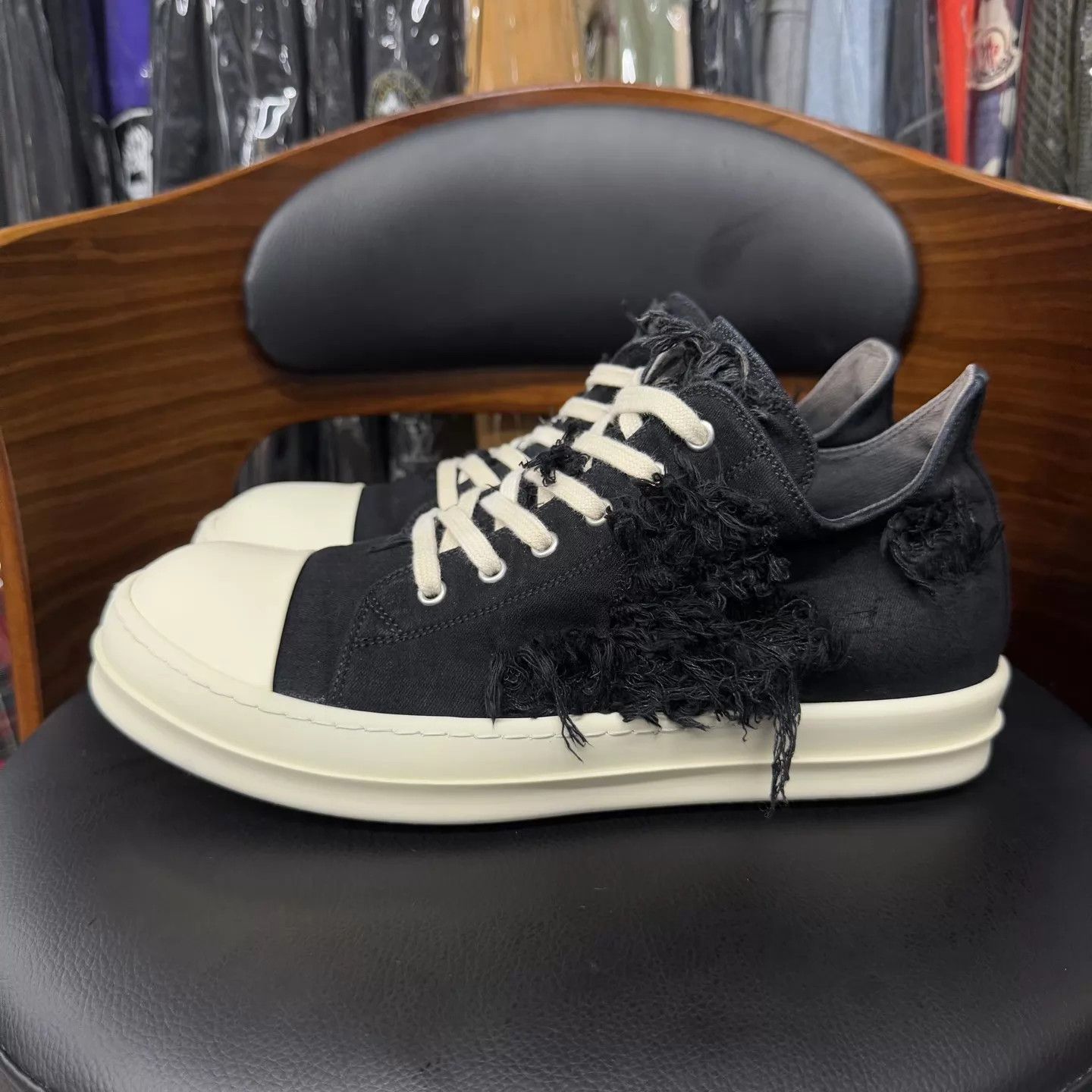 Rick Owens Rick Owens Ro Drkshdw Black Distressed 43 Like New Size US 10 / EU 43 - 6 Thumbnail