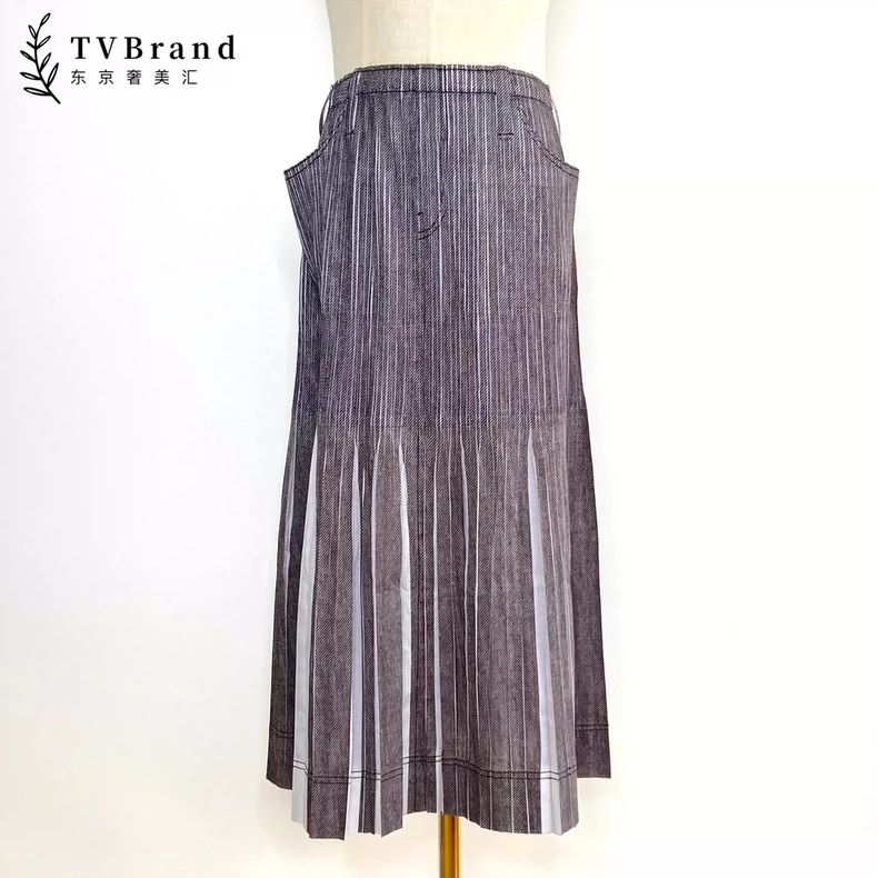 Issey Miyake Issey Miyake size:3 A half-length pleated dress with grey Size 22" - 1 Thumbnail