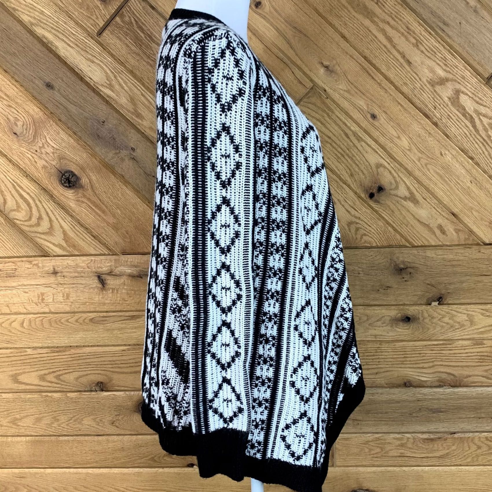 Aeropostale Aeropostale Cardigan Sweater Size S Black White Knit Blazer Cover Up Soft Womens Size S / US 4 / IT 40 - 3 Thumbnail