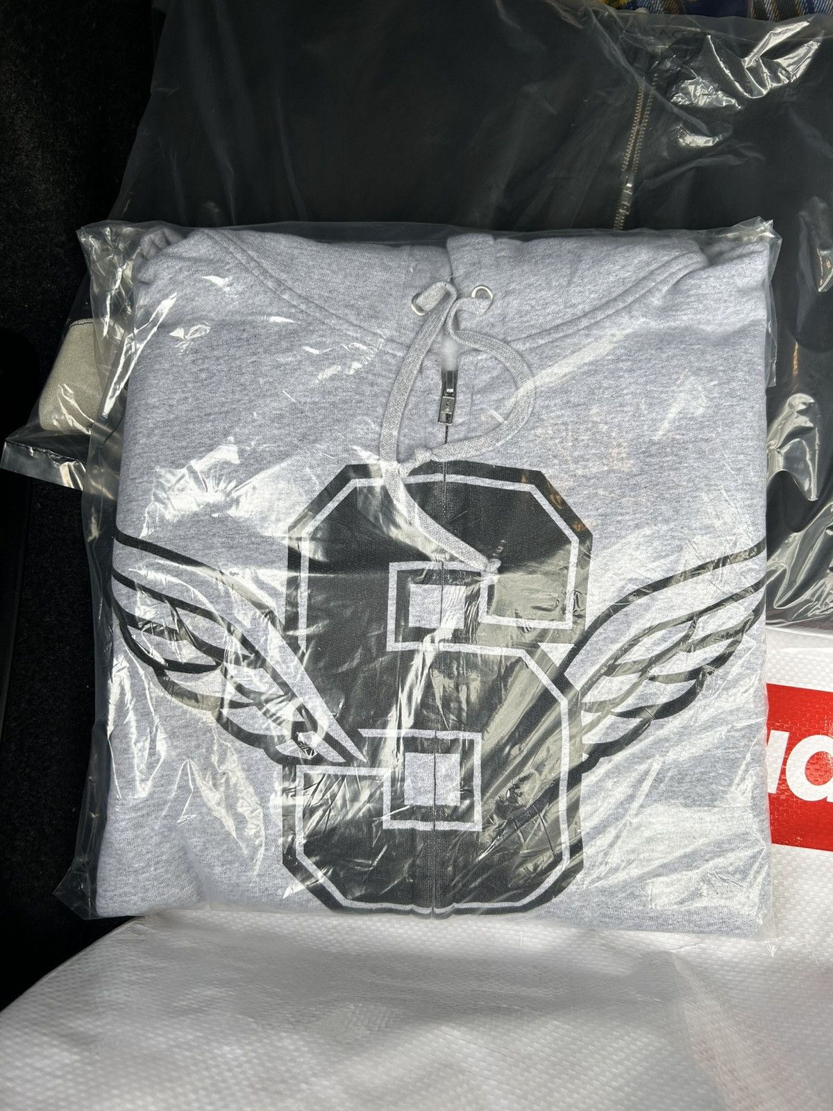 Supreme Wings zip up
