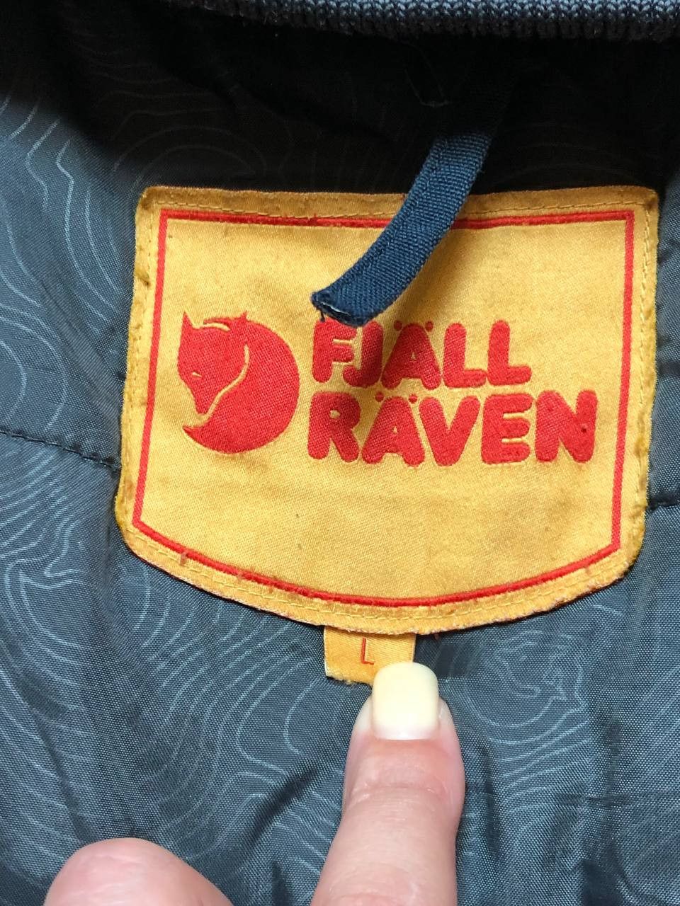 Fjallraven Vintage Fjallraven Streetwear Light Jacket Size L Size US L / EU 52-54 / 3 - 2 Thumbnail