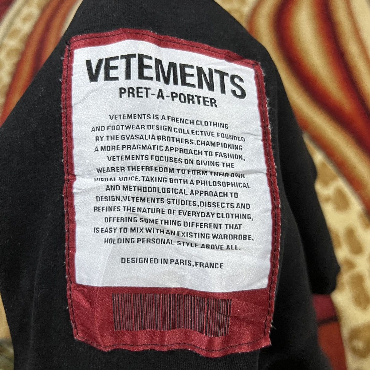 Vetements Vintage VETEMENS Luxury T Shirt Size US L / EU 52-54 / 3 - 4 Thumbnail
