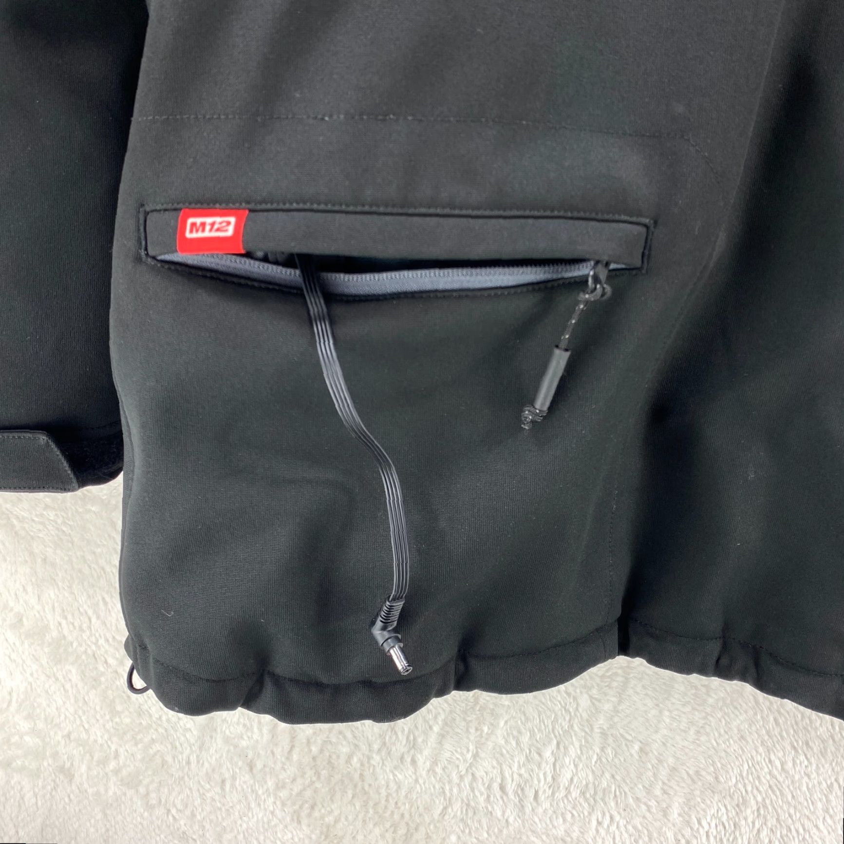 Vintage VINTAGE Milwaukee M12 Heated Gear Mens XL Black Jacket Coat Work Softshell Outerwear Size US XL / EU 56 / 4 - 5 Thumbnail