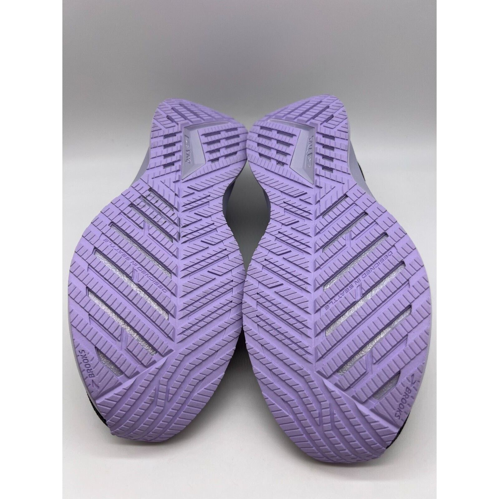 Brooks Brooks Women's Levitate Stealthfit 5 Black Running Size 11B Size US 11 / IT 41 - 4 Thumbnail