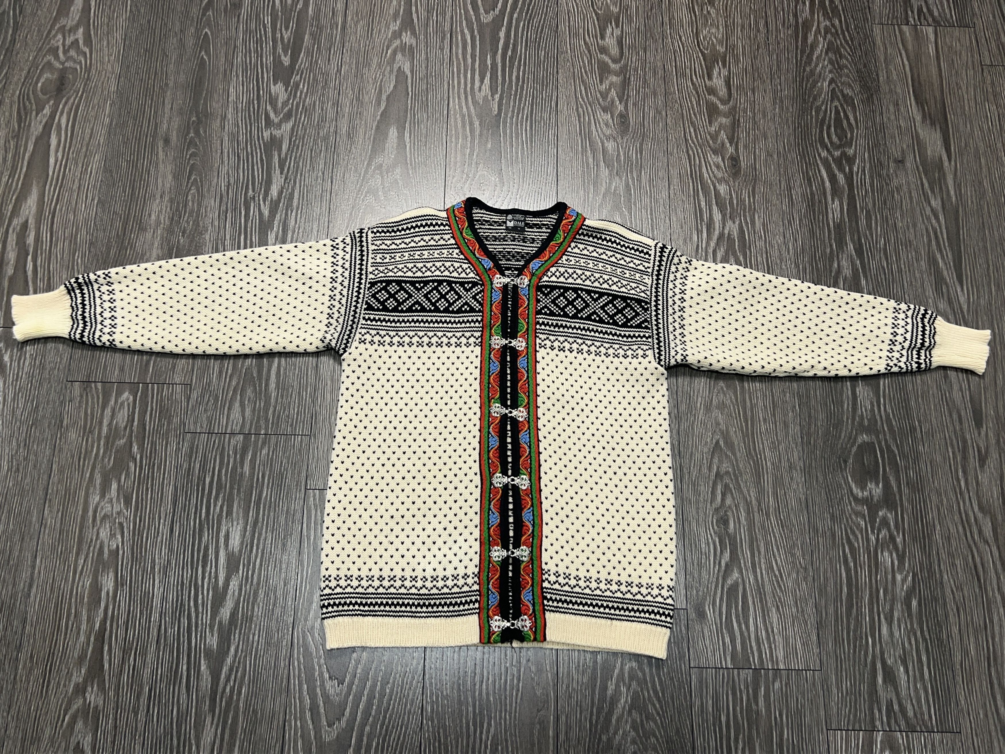 Traditional Weatherwear Wool Knit Clasp Cardigan Sweater Traditional Size 50 M Size US M / EU 48-50 / 2 - 2 Thumbnail