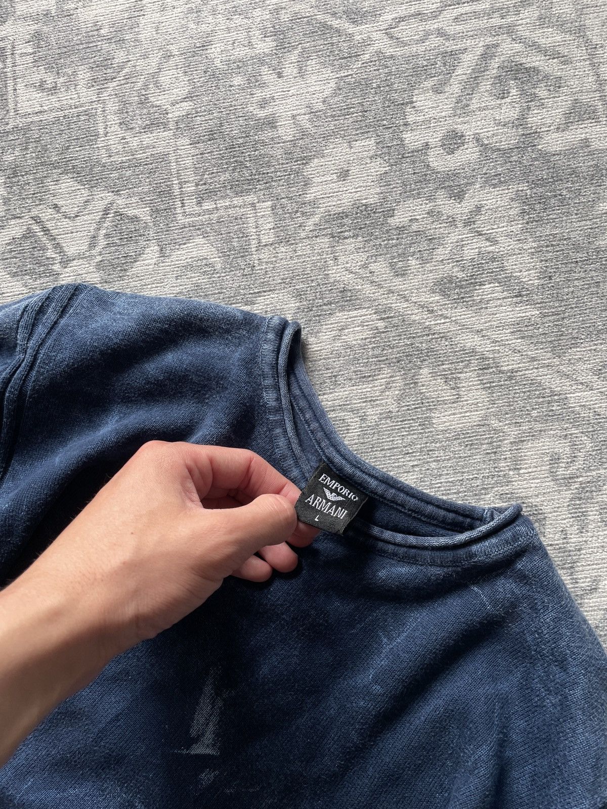 Vintage Vintage Armani Sweater Avant Garde Washed Y2K Slim Japanese Size US M / EU 48-50 / 2 - 6 Thumbnail