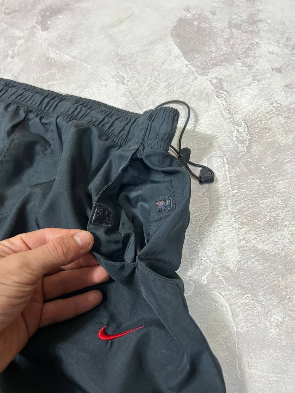 Nike × Vintage Nike Vintage 360 Nylon Pants Size US 32 / EU 48 - 5 Thumbnail