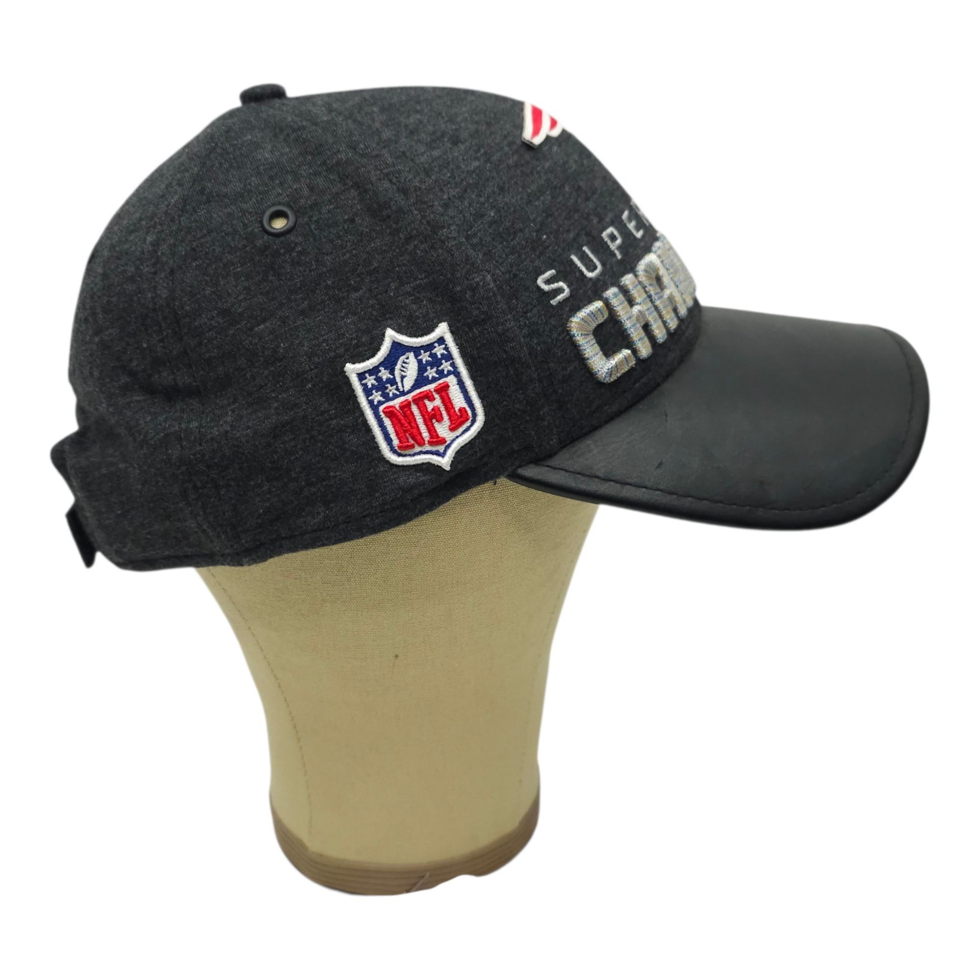 New Era New England Patriots Super Bowl LI Strapback Cap Hat Trophy Size ONE SIZE - 10 Thumbnail