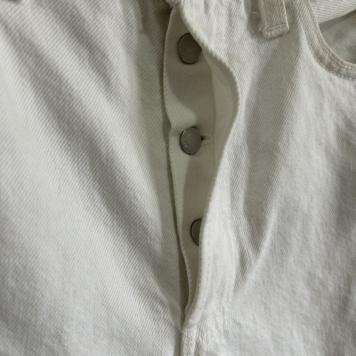 Levi's Vintage Levi’s 501 Made in UK White Denim Size US 30 / EU 46 - 7 Thumbnail