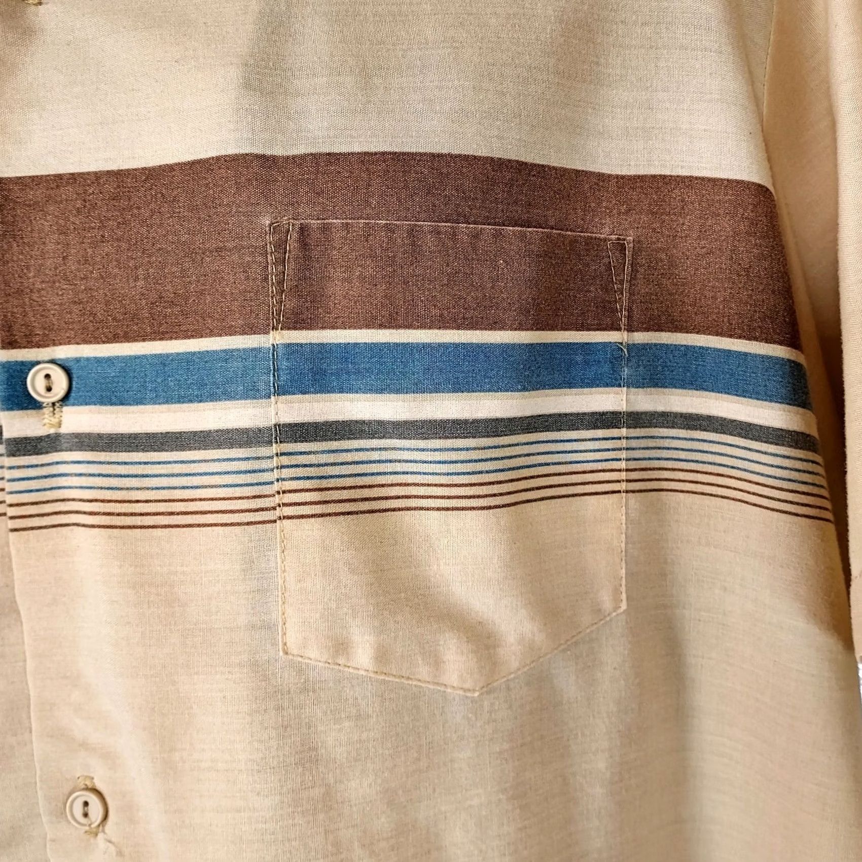 Vintage VINTAGE Triumph Shirt Button-Up XL Adult Short Sleeve Brown & Blue EUC Mens Size US XL / EU 56 / 4 - 6 Thumbnail