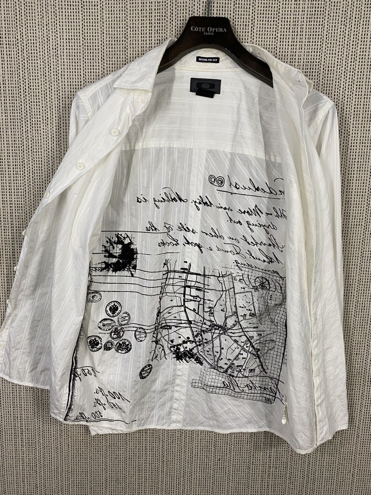 Oakley Oakley shirt button ups regular fit full printed size S Size US S / EU 44-46 / 1 - 5 Thumbnail
