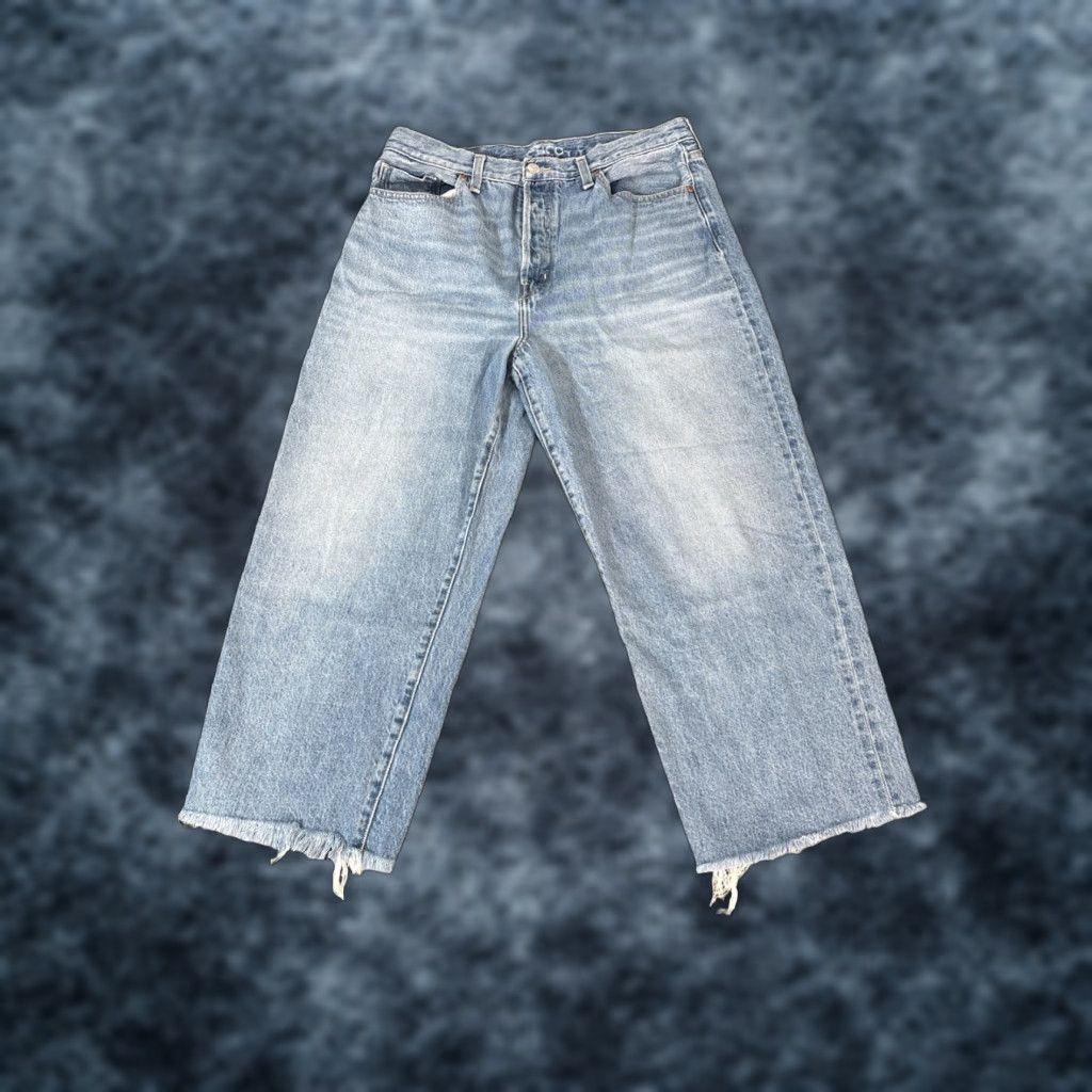 Vintage Etica Devon High Rise Wide Jeans Women 31 Blue Light Wash Button Fly Frayed Hem Womens Size 24" / US 00 / IT 34 - 1 Thumbnail