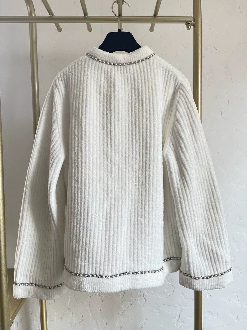 Chanel Chanel 22k white chain cardigan jacket Size XS / US 0-2 / IT 36-38 - 2 Thumbnail