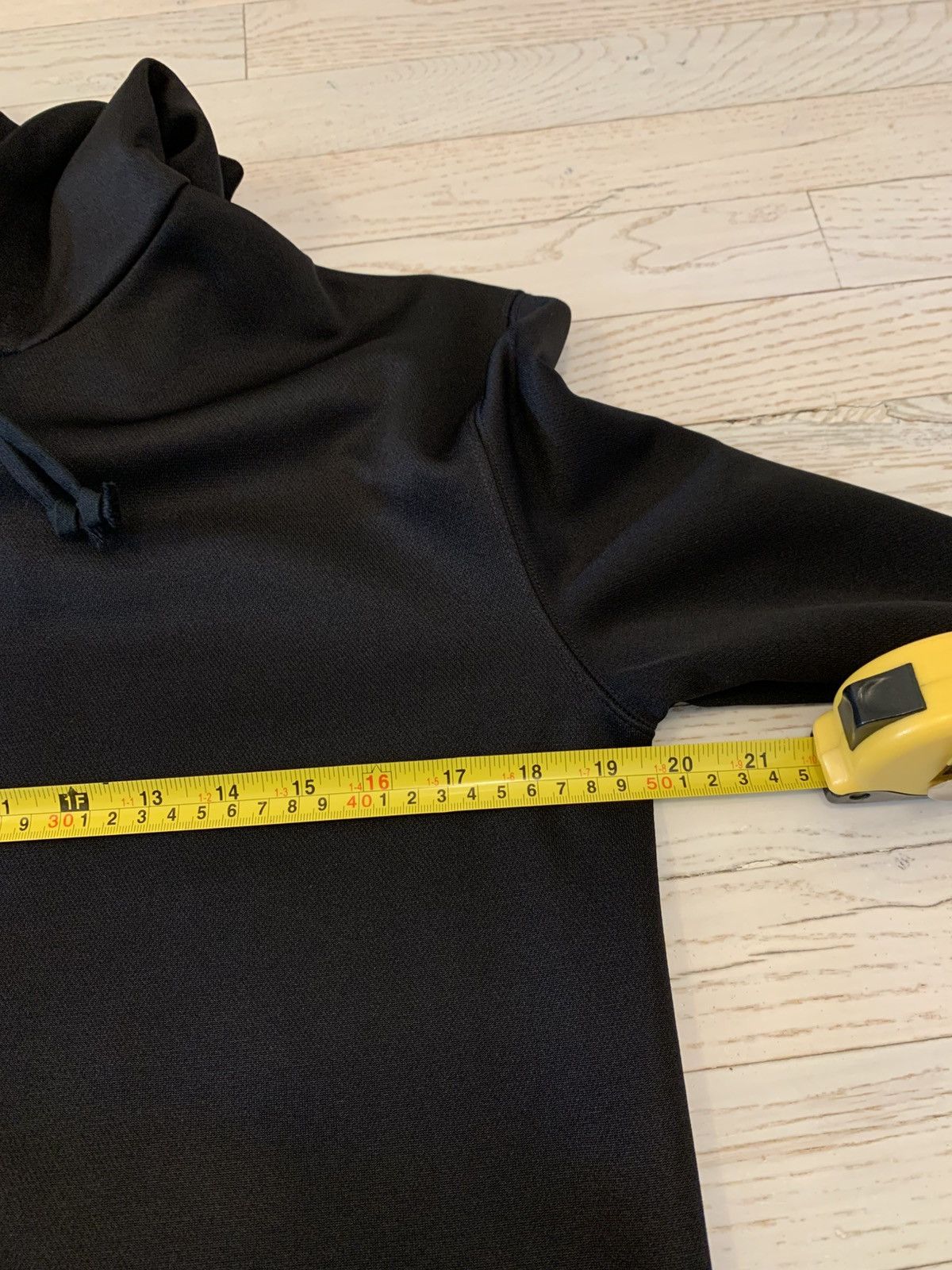 Comme des Garcons Homme Plus Cut-out hoodie Size US S / EU 44-46 / 1 - 9 Thumbnail