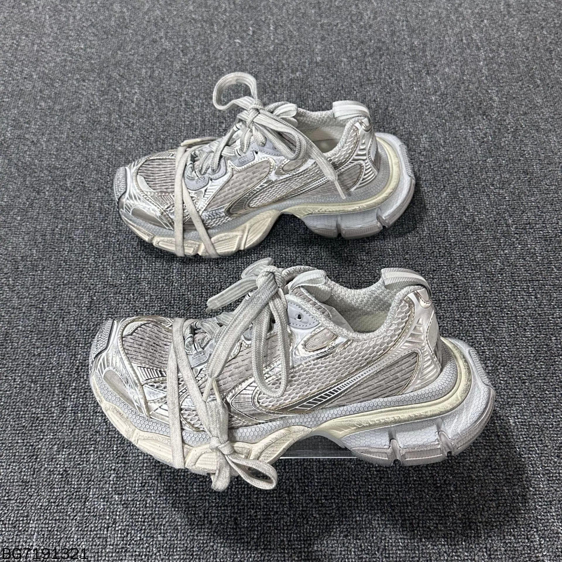 Balenciaga Balenciaga 3xl Mesh Distressed Dad Sneakers 37 Size US 7 / IT 37 - 3 Thumbnail
