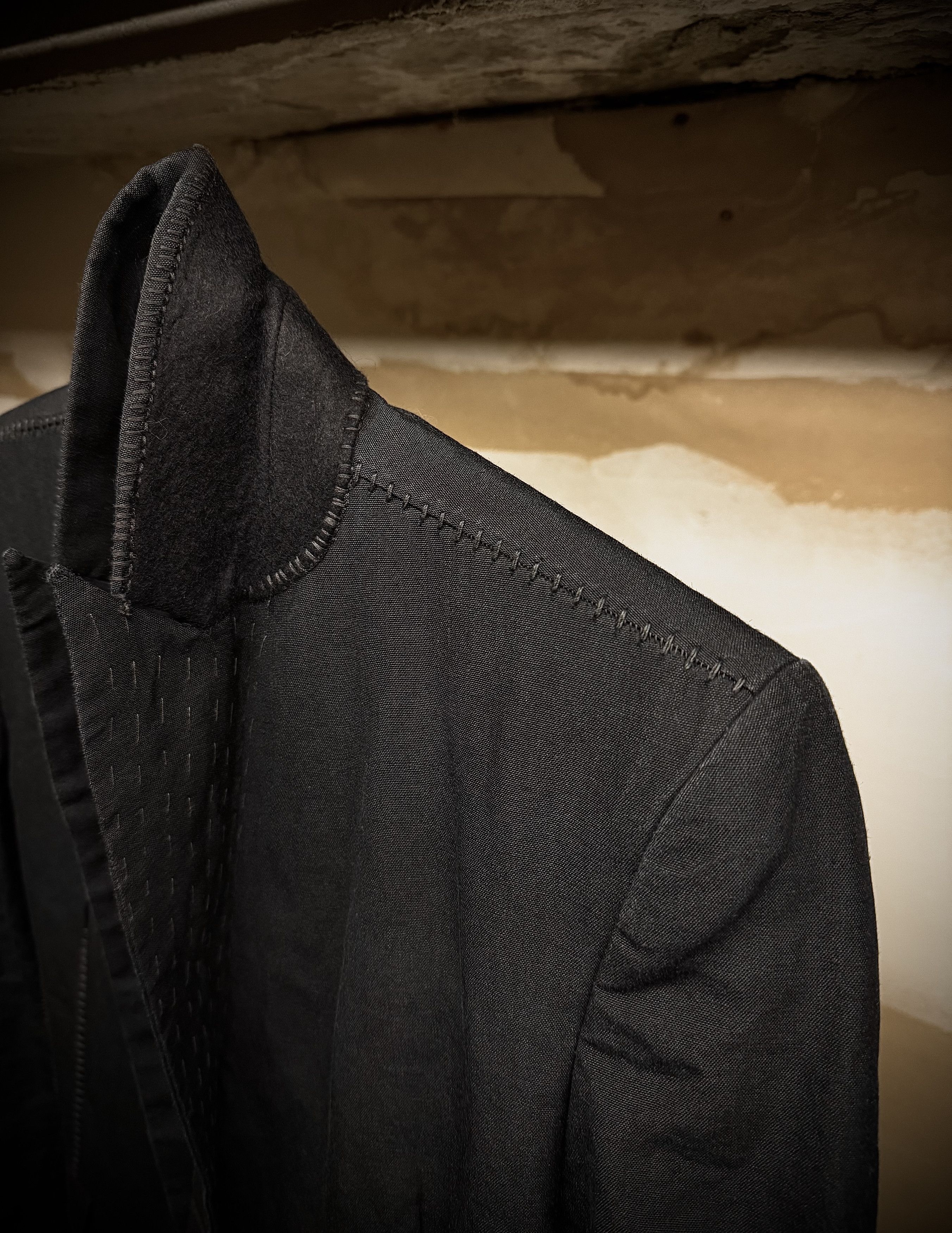 Leopold Bossert Leopold Bossert SS17 Selvedge Overlock Peak Lapel Linen Rami Size US S / EU 44-46 / 1 - 5 Thumbnail