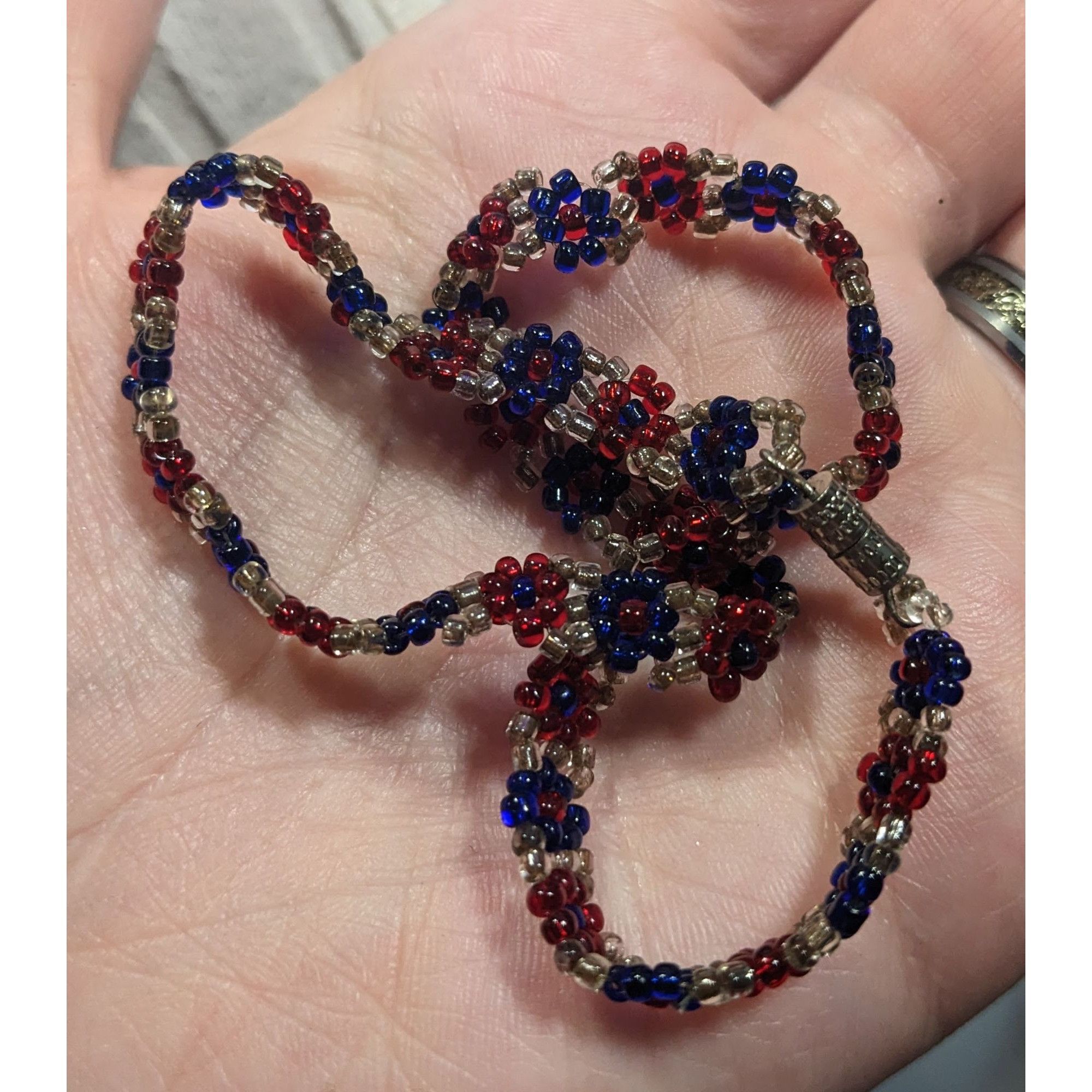 Other Handmade Floral Red And Blue Glass Beaded Choker Size ONE SIZE - 6 Thumbnail
