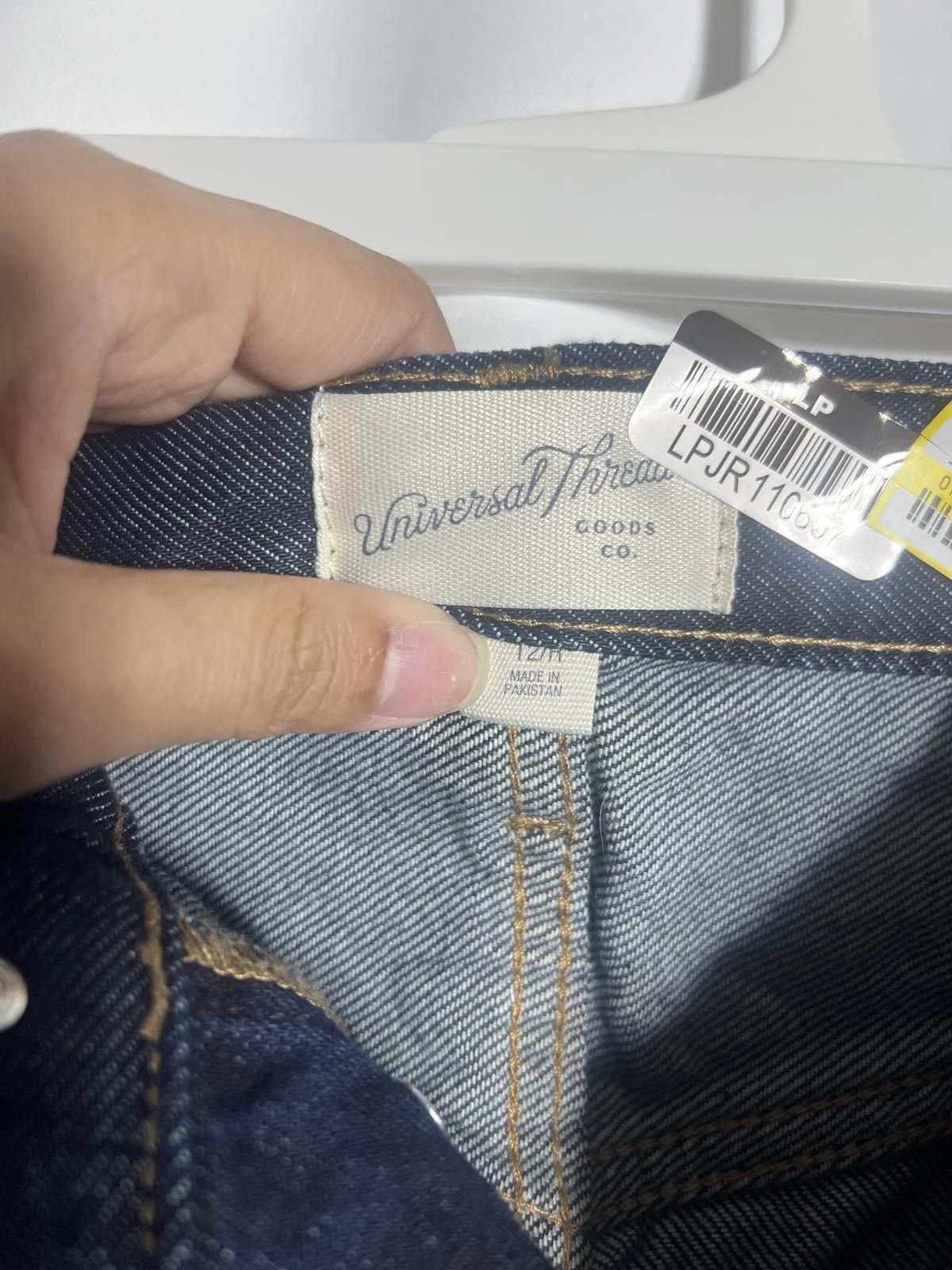 Other 12R Universal Thread Dark Blue Denim Jeans with Button Fly Size US 32 / EU 48 - 5 Thumbnail