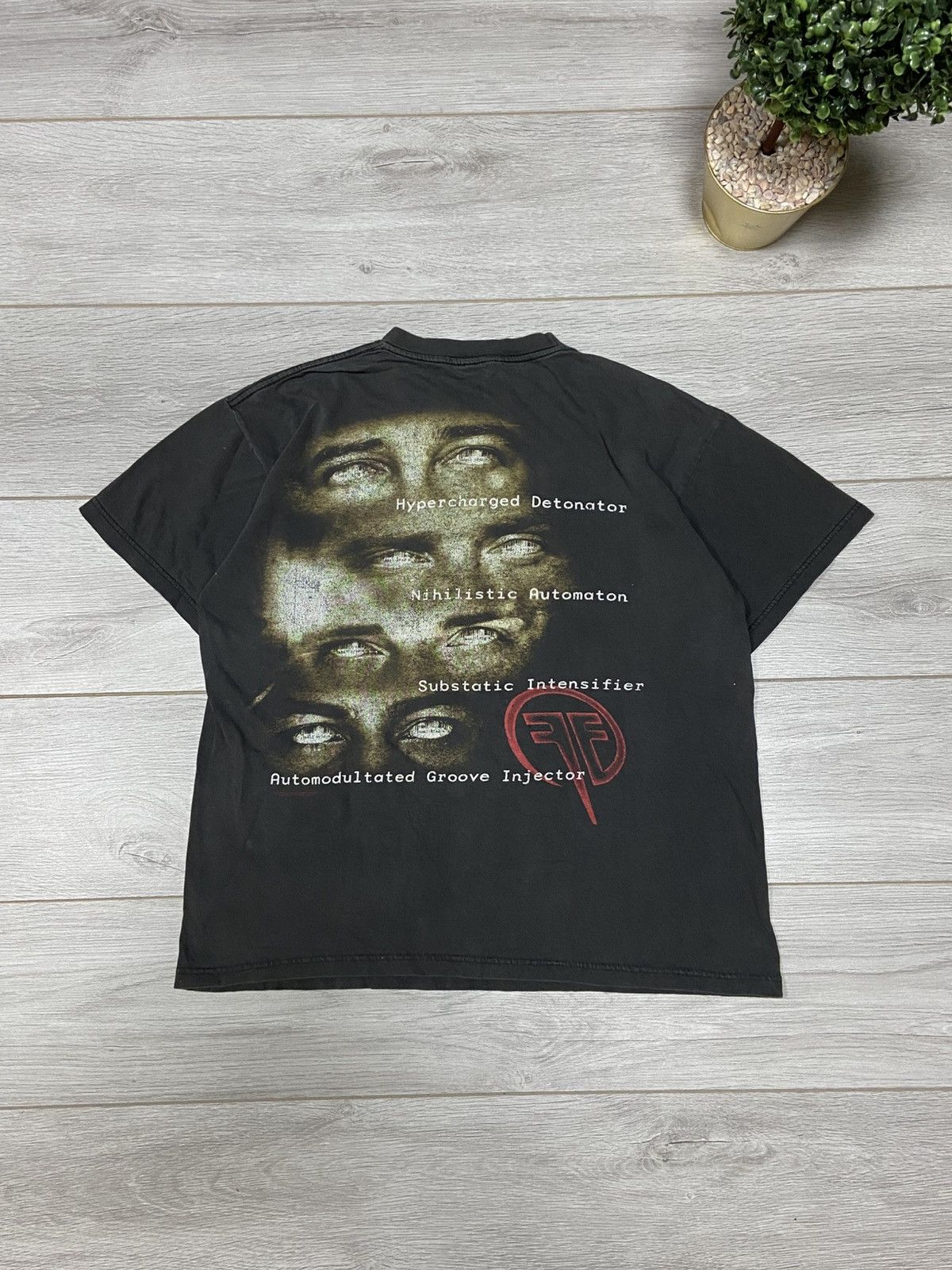 Band Tees Vintage Fear Factory obsolete 1998 tshirt distressed Size US L / EU 52-54 / 3 - 2 Thumbnail