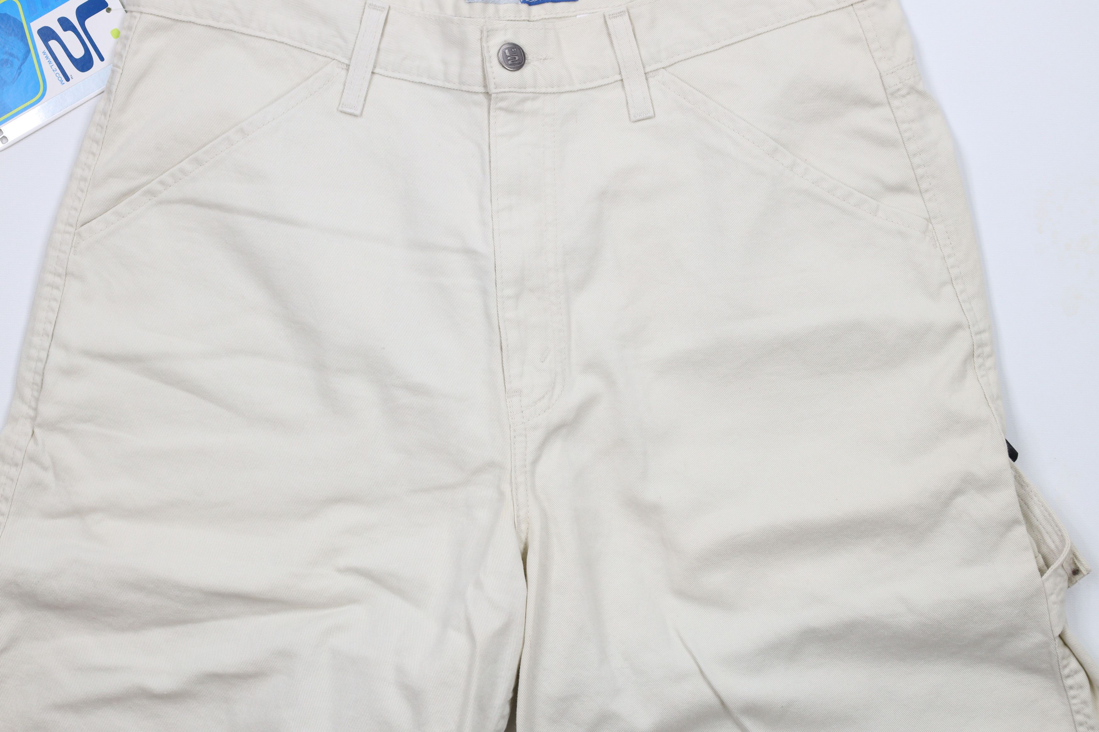 Levi's × Vintage Deadstock Vintage Y2K 2000 Levis L2 Shorts Beige Cotton Size US 34 / EU 50 - 3 Thumbnail