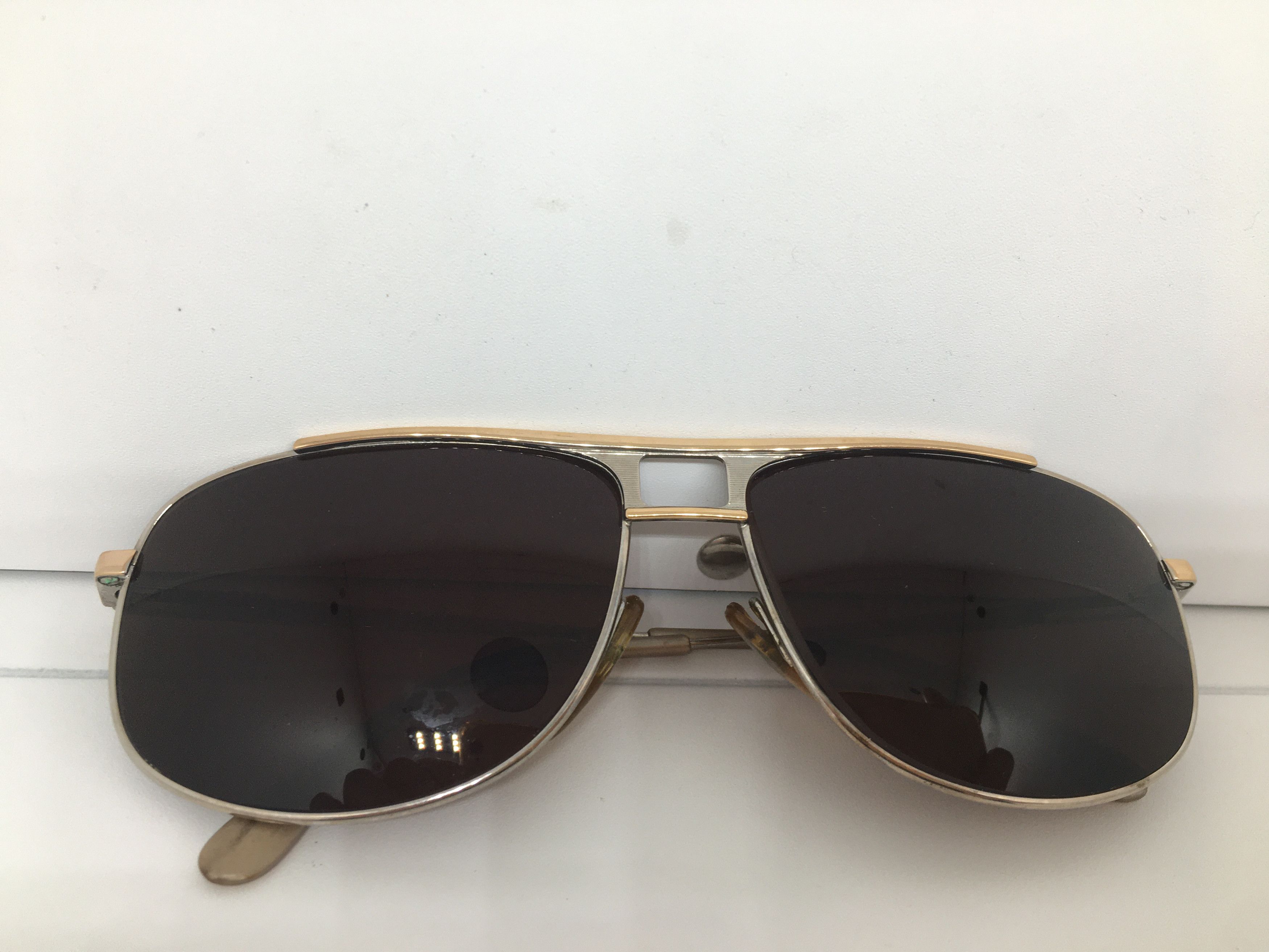 Lacoste Vintage Lacoste Gold Silver Aviator Sunglasses Frame Size ONE SIZE - 9 Thumbnail
