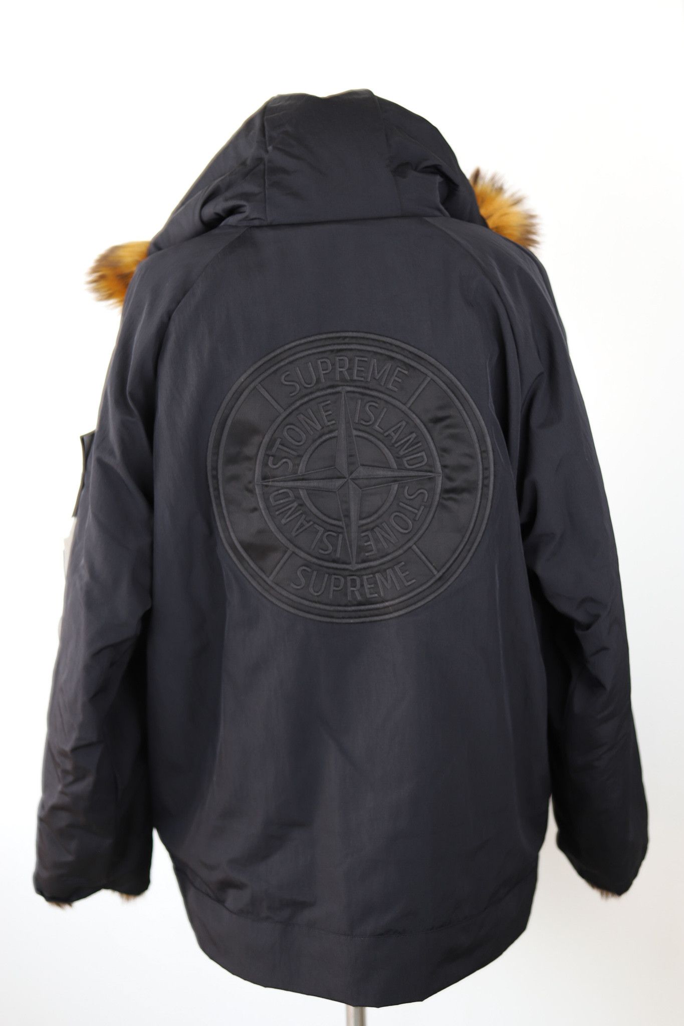 Stone Island STONE ISLAND X SUPREME JACKET FUR DOUBLSIDED RARE BLACK 369 Size US L / EU 52-54 / 3 - 4 Thumbnail