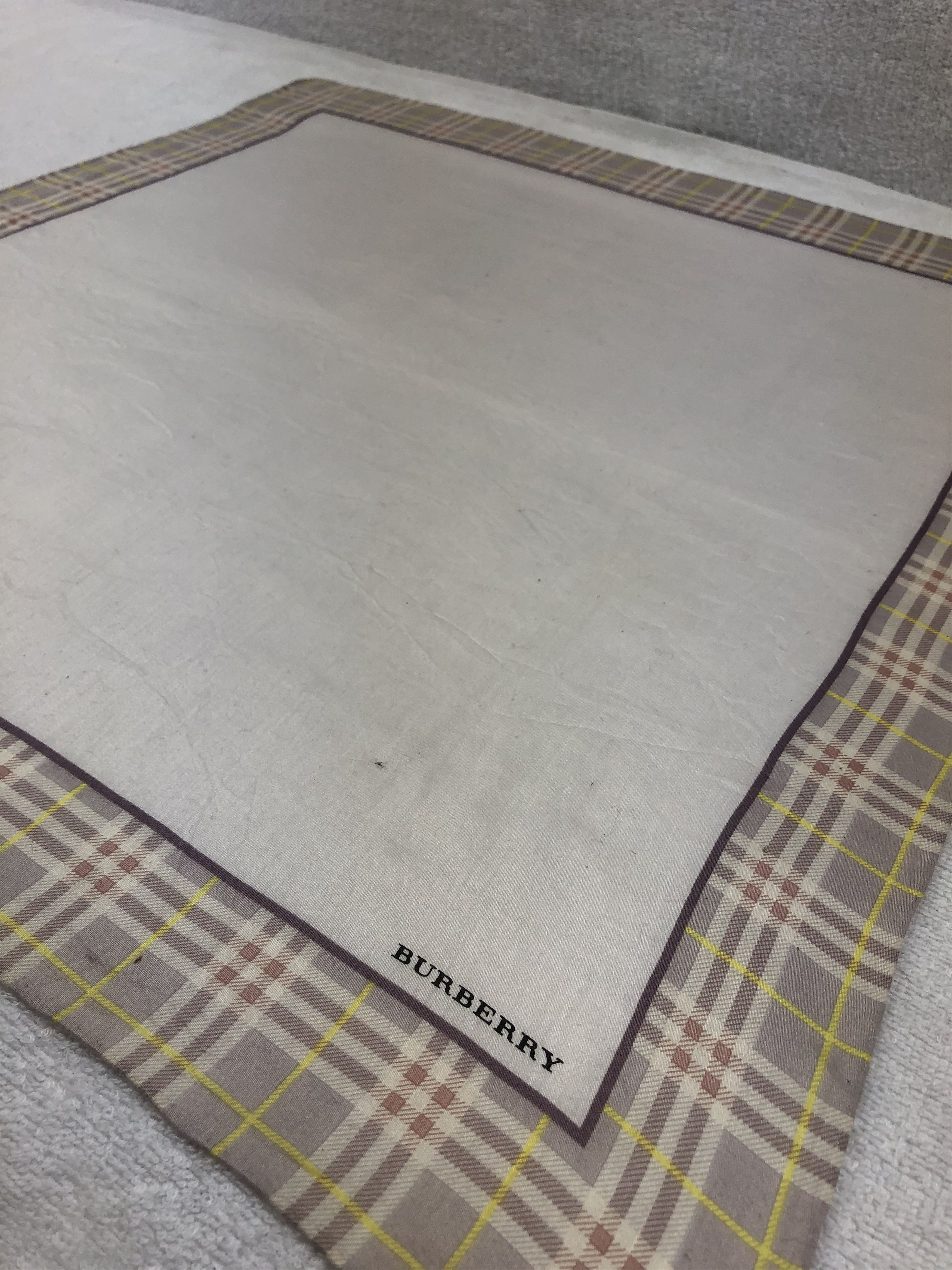 Burberry Burberry Bandana / Handkerchief / Neckerchief Size ONE SIZE - 3 Thumbnail