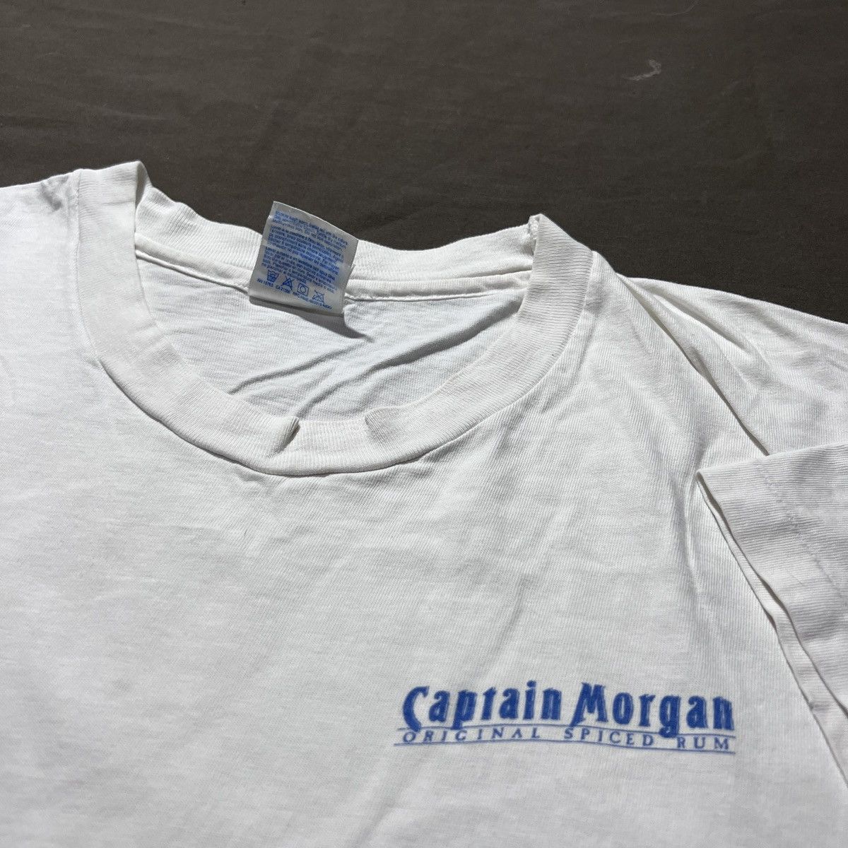 Vintage Vintage 90s Captain morgan Promo Tee graphic streetwear Size US L / EU 52-54 / 3 - 9 Thumbnail