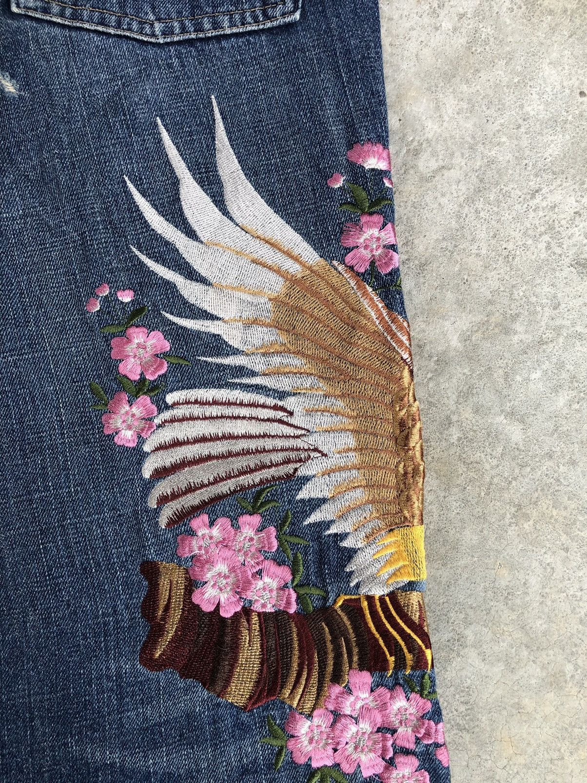 Japanese Brand Japanese Quadro Embroidered Jeans Mini Flare Distressed Size US 32 / EU 48 - 15 Thumbnail