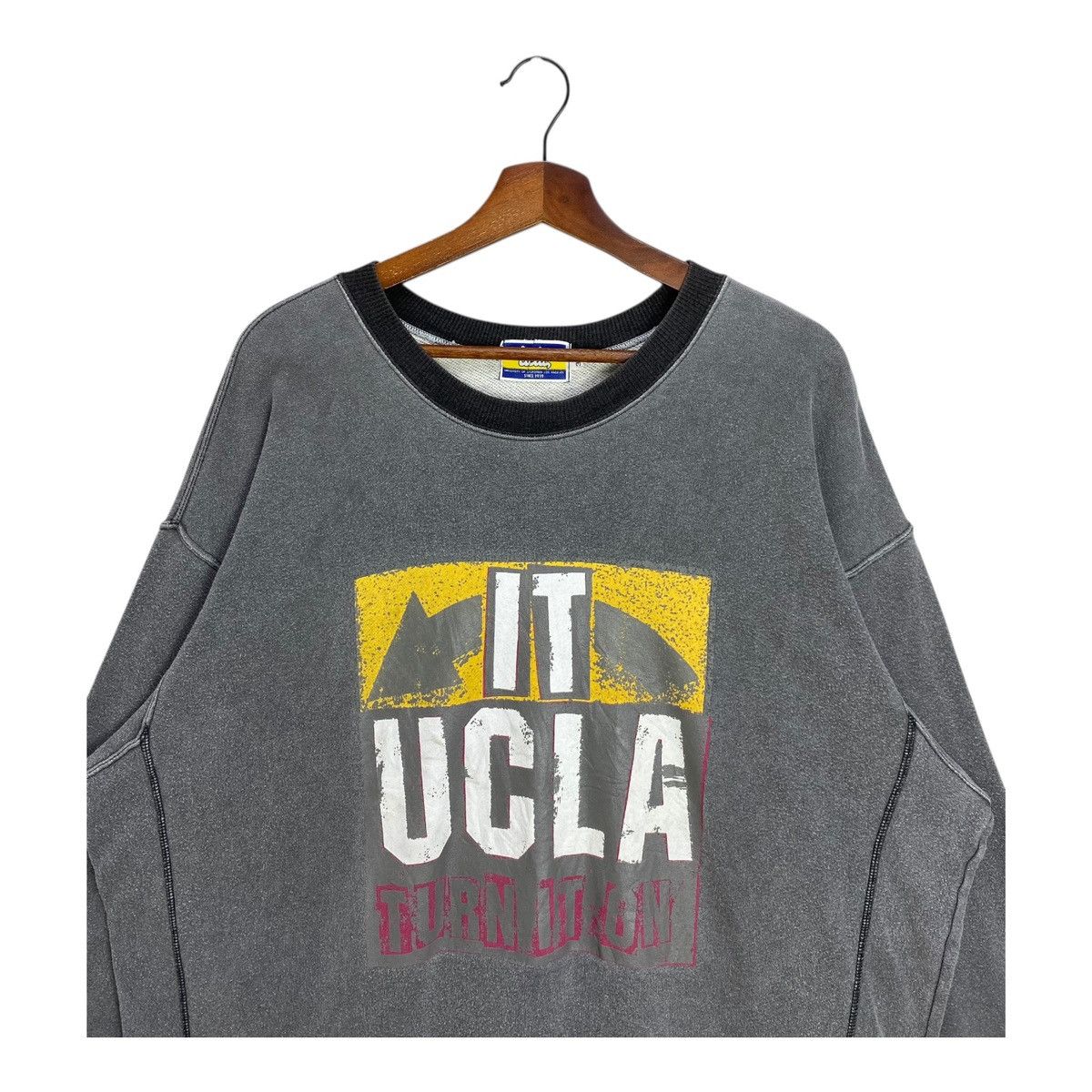 Vintage Vintage UCLA Sweatshirt Jumper Oversized Japan Gray Size 3L Size US XL / EU 56 / 4 - 2 Thumbnail
