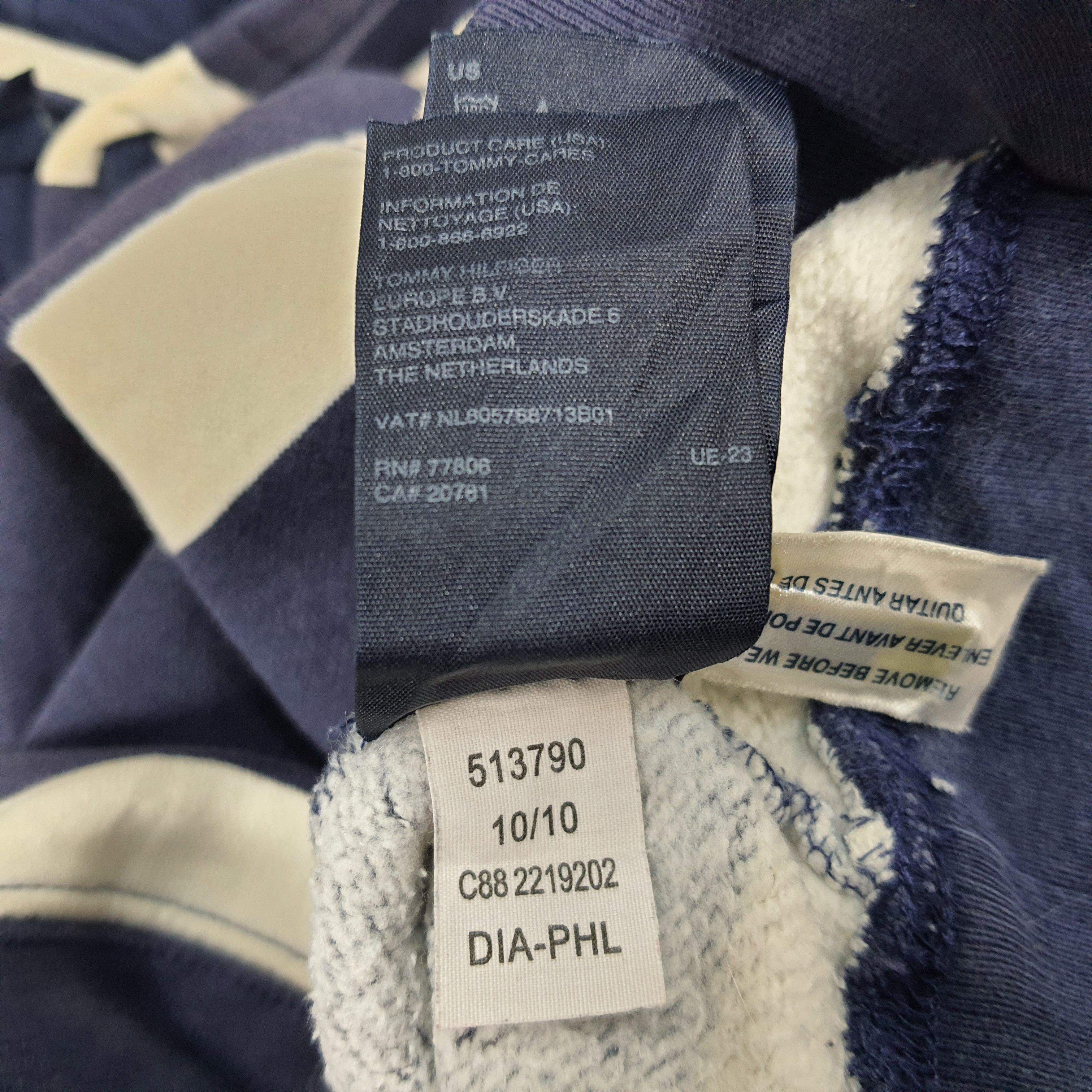 Tommy Hilfiger × Vintage Vintage Tommy Hilfiger Striped Hoodies Size US XL / EU 56 / 4 - 9 Thumbnail